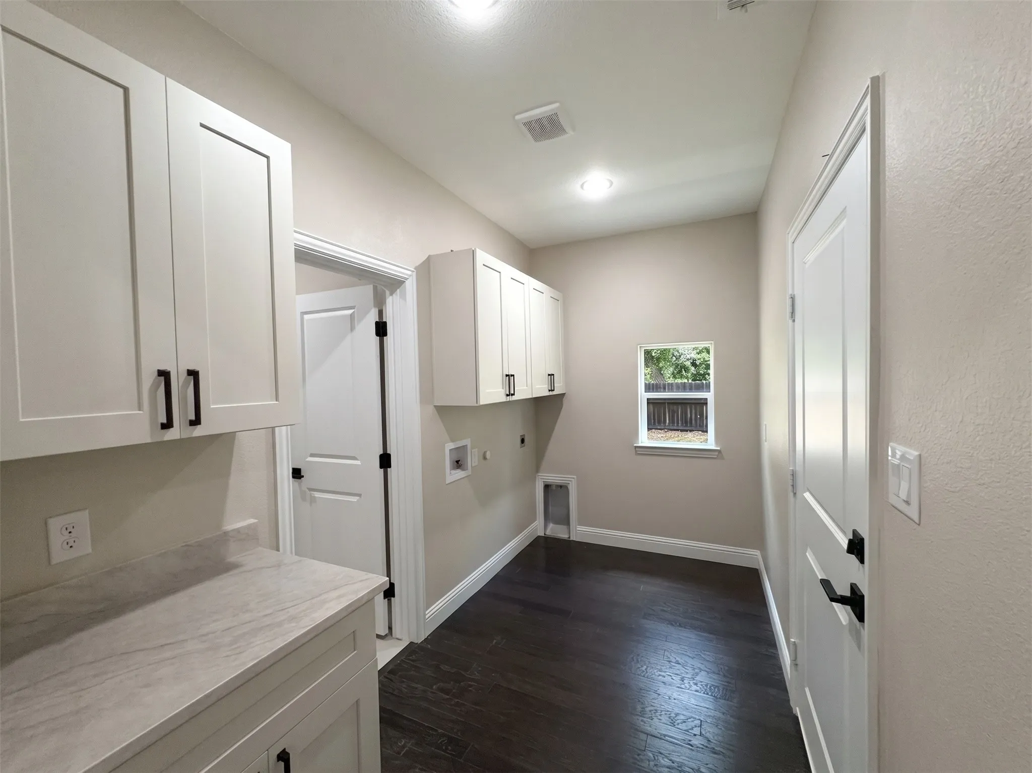 Single Family Residence For Sale in Hood County , 4018 Montana Trail, Granbury, Texas 76048, 3 Bedroom, 2 Bathroom, 1 Garage spaces, 1,414 Sqft, built in 2026, mls#21306963, Real Estate Agent in Granbury, Homes For Sale in Hood county, Homes For Sale in Granbury, Realtor in Granbury Texas, Real Estate Brokerage Independent Realty Texas, Luminita Cordes Realtor