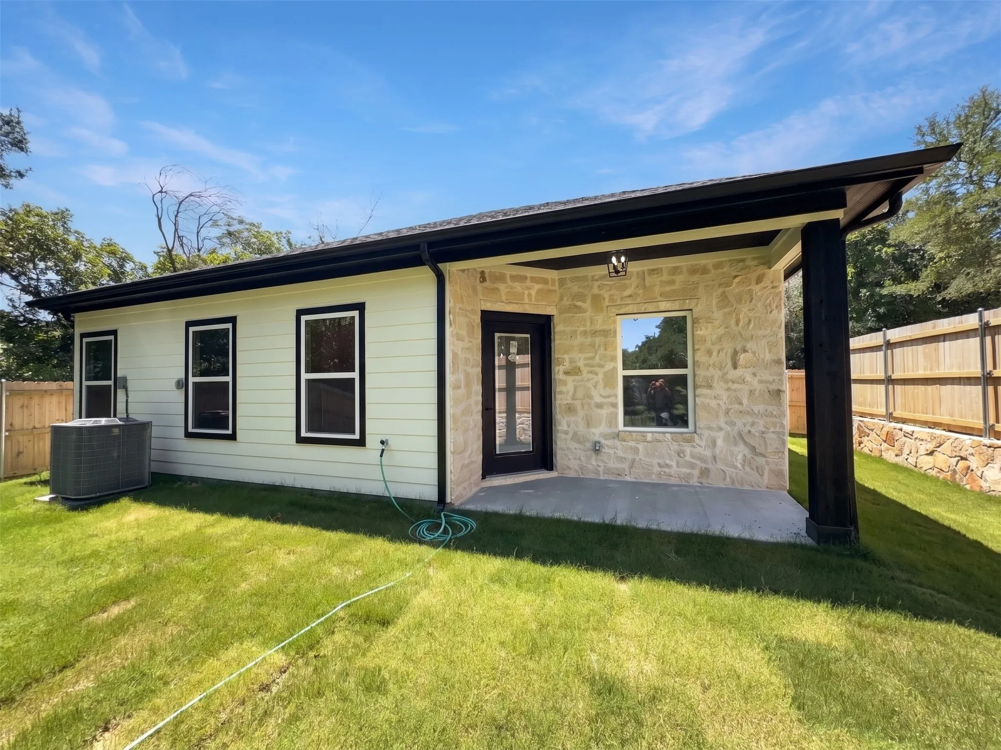 Single Family Residence For Sale in Hood County , 4018 Montana Trail, Granbury, Texas 76048, 3 Bedroom, 2 Bathroom, 1 Garage spaces, 1,414 Sqft, built in 2026, mls#21306963, Real Estate Agent in Granbury, Homes For Sale in Hood county, Homes For Sale in Granbury, Realtor in Granbury Texas, Real Estate Brokerage Independent Realty Texas, Luminita Cordes Realtor