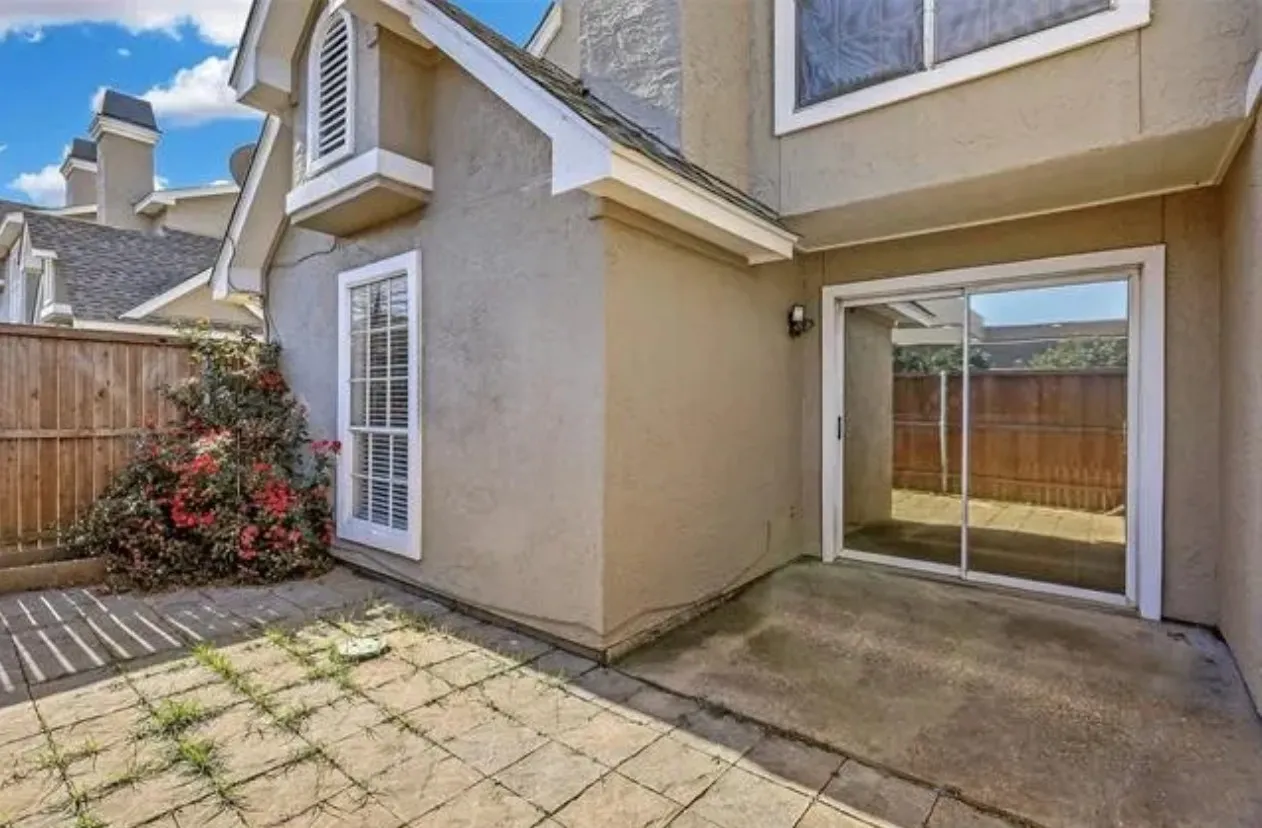 Townhouse For Rent in Collin County , 8400 Hickory Street 1504, Frisco, Texas 75034, 2 Bedroom, 3 Bathroom, 2 Garage spaces, 1,014 Sqft, built in 1987, mls#21306964, Real Estate Agent in Frisco, Homes For Rent in Collin county, Homes For Rent in Frisco, Realtor in Frisco Texas, Real Estate Brokerage Independent Realty Texas, Luminita Cordes Realtor
