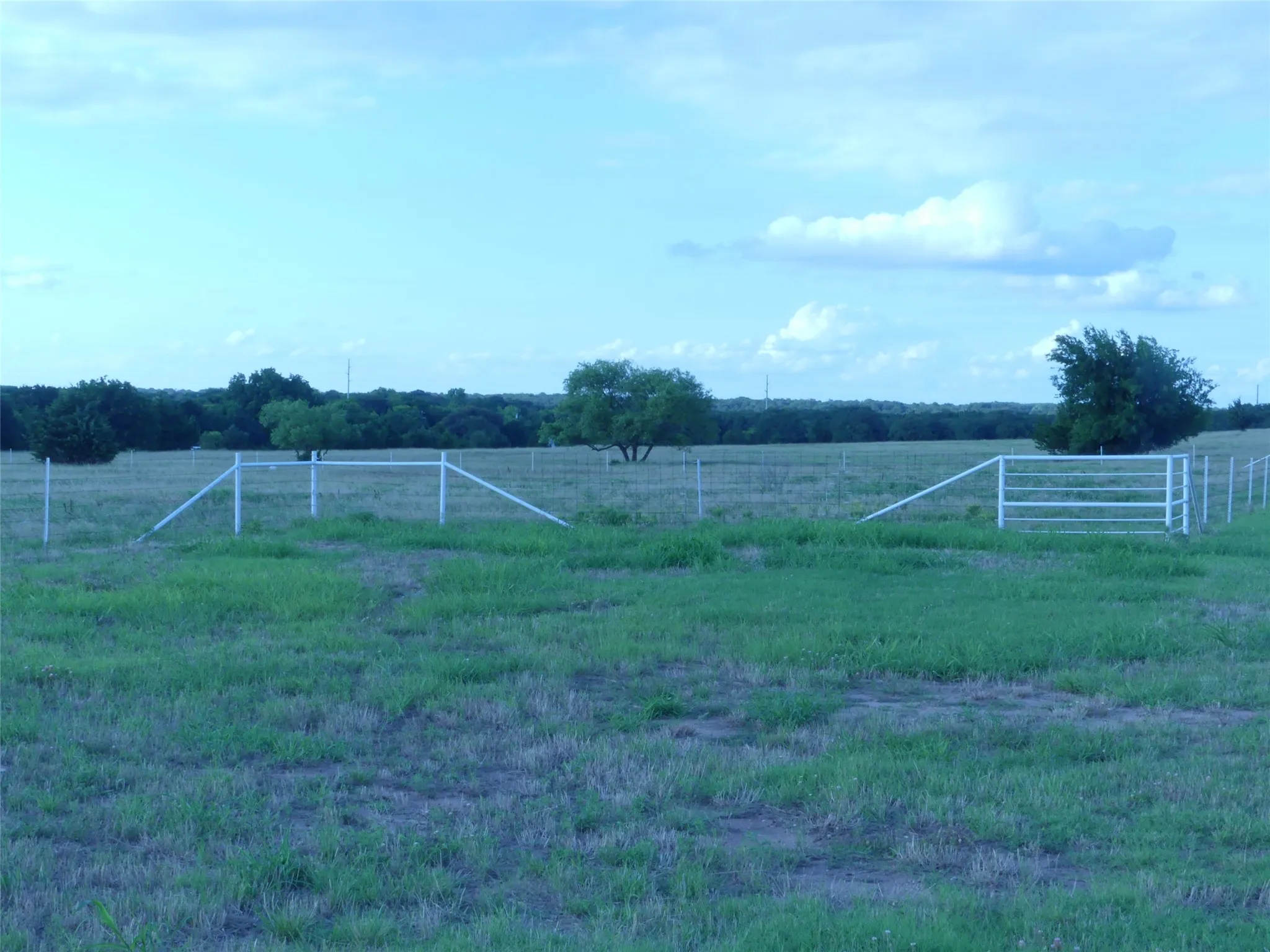 Mobile Home For Sale in Montague County , 644 Macs Grocery Road, Bowie, Texas 76230, 3 Bedrooms, 2 Bathrooms, Garage spaces, 1,368 Sqft, built in 1991, Price $1,242,600, mls#21306968, Real Estate Agent in Bowie, Homes For Sale in Montague county, Homes For Sale in Bowie, Realtor in Bowie Texas, Real Estate Brokerage Independent Realty Texas, Luminita Cordes Realtor