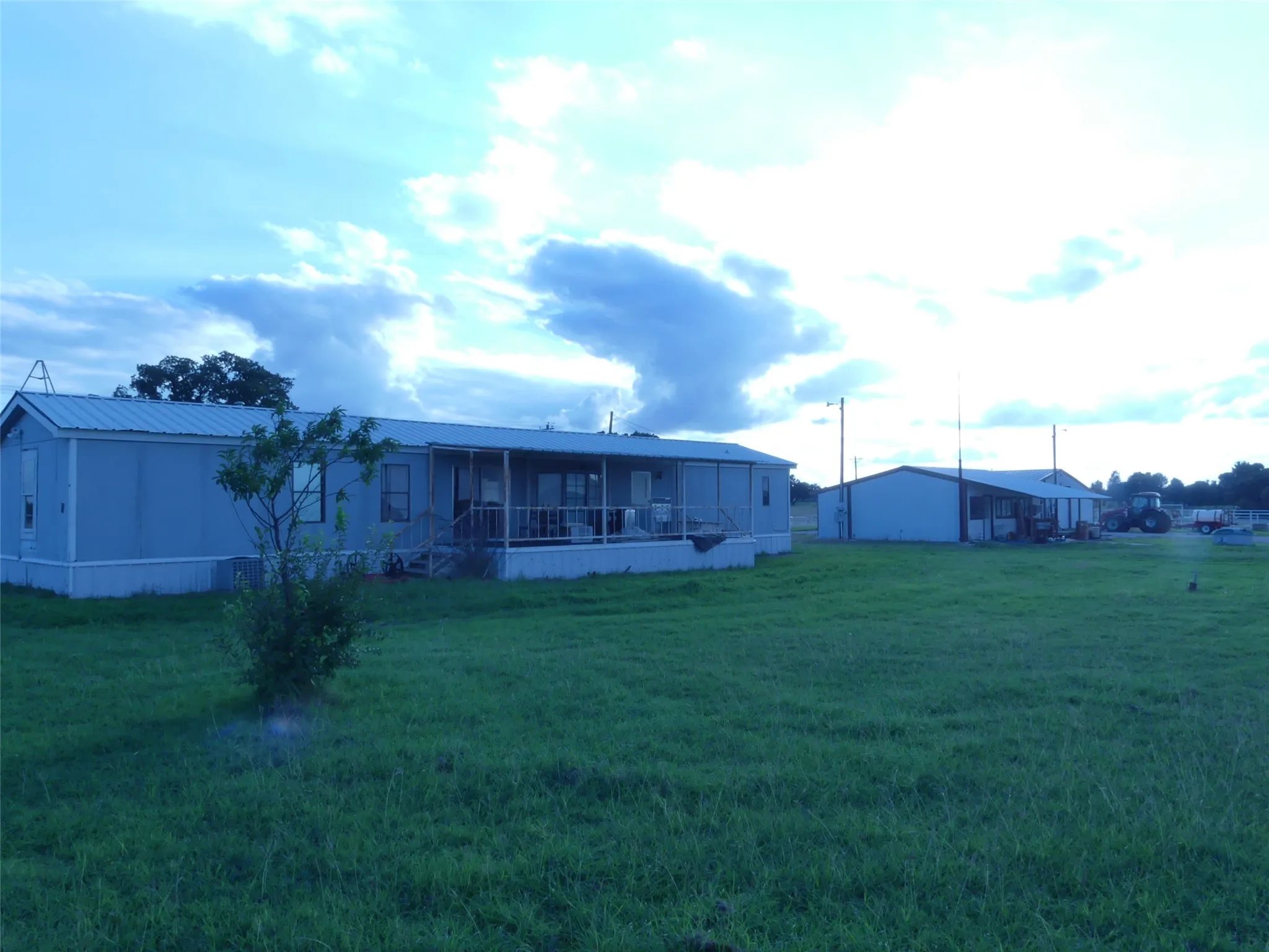 Mobile Home For Sale in Montague County , 644 Macs Grocery Road, Bowie, Texas 76230, 3 Bedrooms, 2 Bathrooms, Garage spaces, 1,368 Sqft, built in 1991, Price $1,242,600, mls#21306968, Real Estate Agent in Bowie, Homes For Sale in Montague county, Homes For Sale in Bowie, Realtor in Bowie Texas, Real Estate Brokerage Independent Realty Texas, Luminita Cordes Realtor