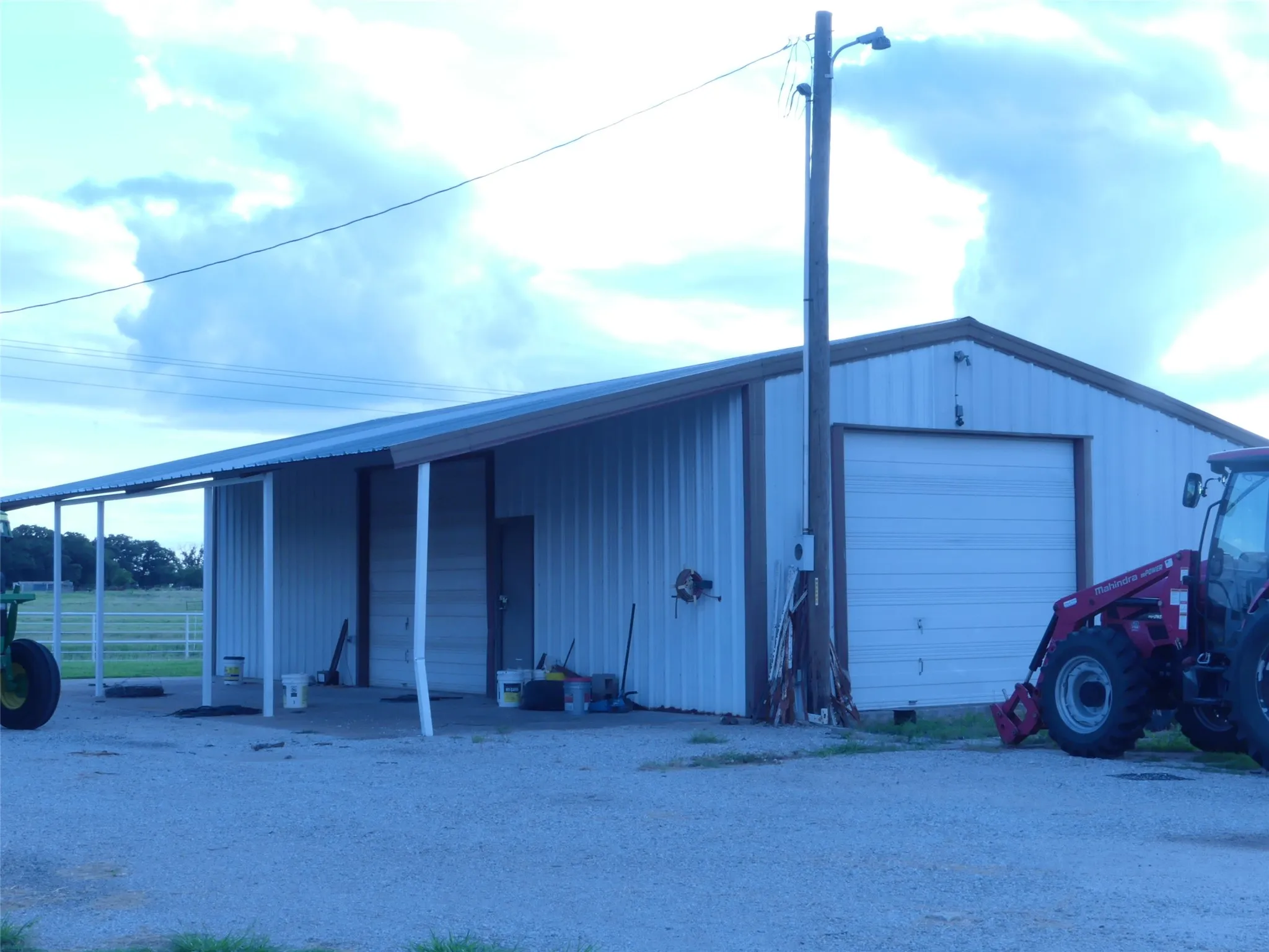 Mobile Home For Sale in Montague County , 644 Macs Grocery Road, Bowie, Texas 76230, 3 Bedrooms, 2 Bathrooms, Garage spaces, 1,368 Sqft, built in 1991, Price $1,242,600, mls#21306968, Real Estate Agent in Bowie, Homes For Sale in Montague county, Homes For Sale in Bowie, Realtor in Bowie Texas, Real Estate Brokerage Independent Realty Texas, Luminita Cordes Realtor