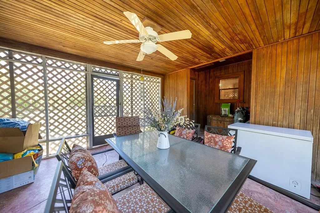 Single Family Residence For Sale in Eastland County , 414 W Roberts Street, Gorman, Texas 76454, 3 Bedrooms, 2 Bathrooms, Garage spaces, 1,839 Sqft, built in 1960, Price $176,000, mls#21306974, Real Estate Agent in Gorman, Homes For Sale in Eastland county, Homes For Sale in Gorman, Realtor in Gorman Texas, Real Estate Brokerage Independent Realty Texas, Luminita Cordes Realtor