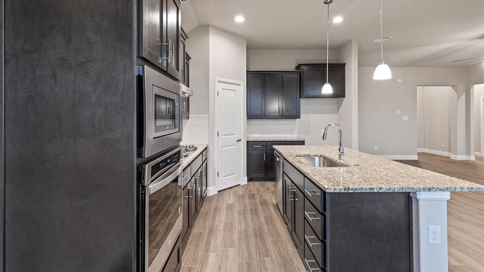 Single Family Residence For Sale in Ellis County , 3284 PIER VIEW Street, Grand Prairie, Texas 76065, 4 Bedroom, 2 Bathroom, 2 Garage spaces, 1,896 Sqft, built in 2026, mls#21306408, Real Estate Agent in Grand Prairie, Homes For Sale in Ellis county, Homes For Sale in Grand Prairie, Realtor in Grand Prairie Texas, Real Estate Brokerage Independent Realty Texas, Luminita Cordes Realtor