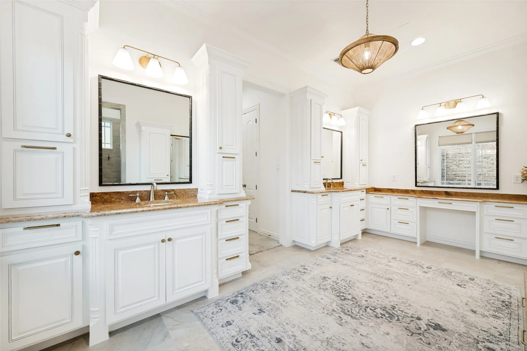 Single Family Residence For Sale in Collin County , 4701 CHURCH Street, Celina, Texas 75009, 4 Bedroom, 5 Bathroom, 3 Garage spaces, 5,144 Sqft, built in 2011, mls#21302126, Real Estate Agent in Celina, Homes For Sale in Collin county, Homes For Sale in Celina, Realtor in Celina Texas, Real Estate Brokerage Independent Realty Texas, Luminita Cordes Realtor