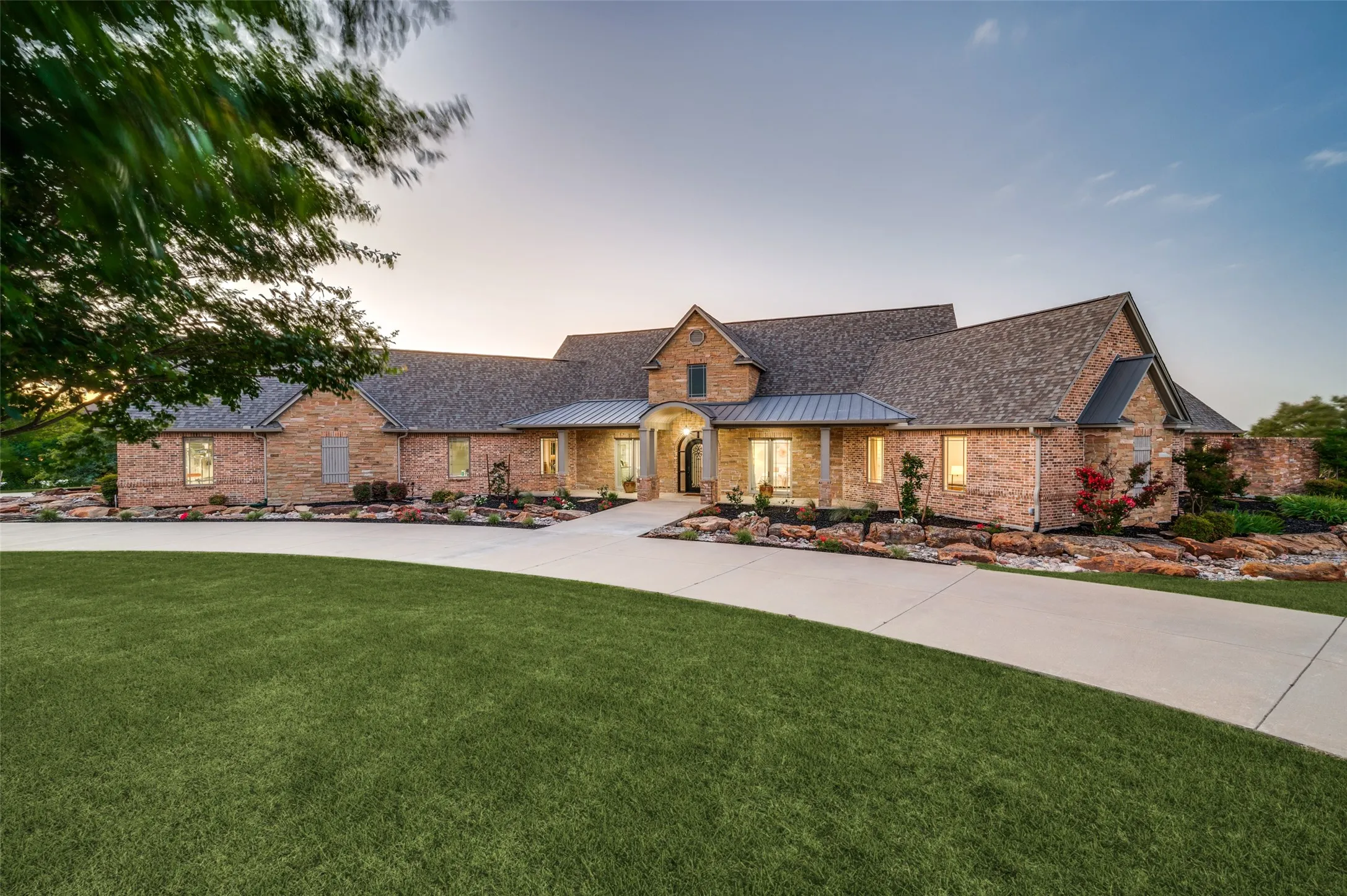 Single Family Residence For Sale in Collin County , 4701 CHURCH Street, Celina, Texas 75009, 4 Bedroom, 5 Bathroom, 3 Garage spaces, 5,144 Sqft, built in 2011, mls#21302126, Real Estate Agent in Celina, Homes For Sale in Collin county, Homes For Sale in Celina, Realtor in Celina Texas, Real Estate Brokerage Independent Realty Texas, Luminita Cordes Realtor