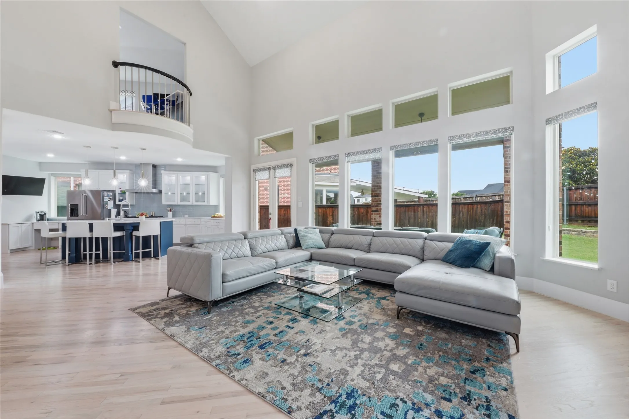 Single Family Residence For Sale in Denton County , 2098 Hidalgo Lane, Frisco, Texas 75034, 4 Bedroom, 4 Bathroom, 2 Garage spaces, 4,527 Sqft, built in 2014, Price $1,475,000, mls#21306336, Real Estate Agent in Frisco, Homes For Sale in Denton county, Homes For Sale in Frisco, Realtor in Frisco Texas, Real Estate Brokerage Independent Realty Texas, Luminita Cordes Realtor