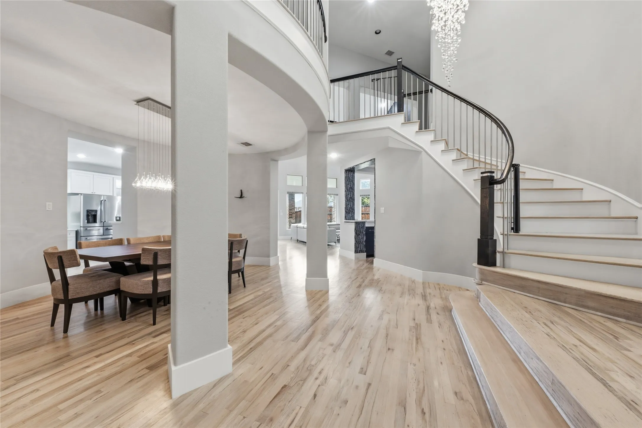 Single Family Residence For Sale in Denton County , 2098 Hidalgo Lane, Frisco, Texas 75034, 4 Bedroom, 4 Bathroom, 2 Garage spaces, 4,527 Sqft, built in 2014, Price $1,475,000, mls#21306336, Real Estate Agent in Frisco, Homes For Sale in Denton county, Homes For Sale in Frisco, Realtor in Frisco Texas, Real Estate Brokerage Independent Realty Texas, Luminita Cordes Realtor