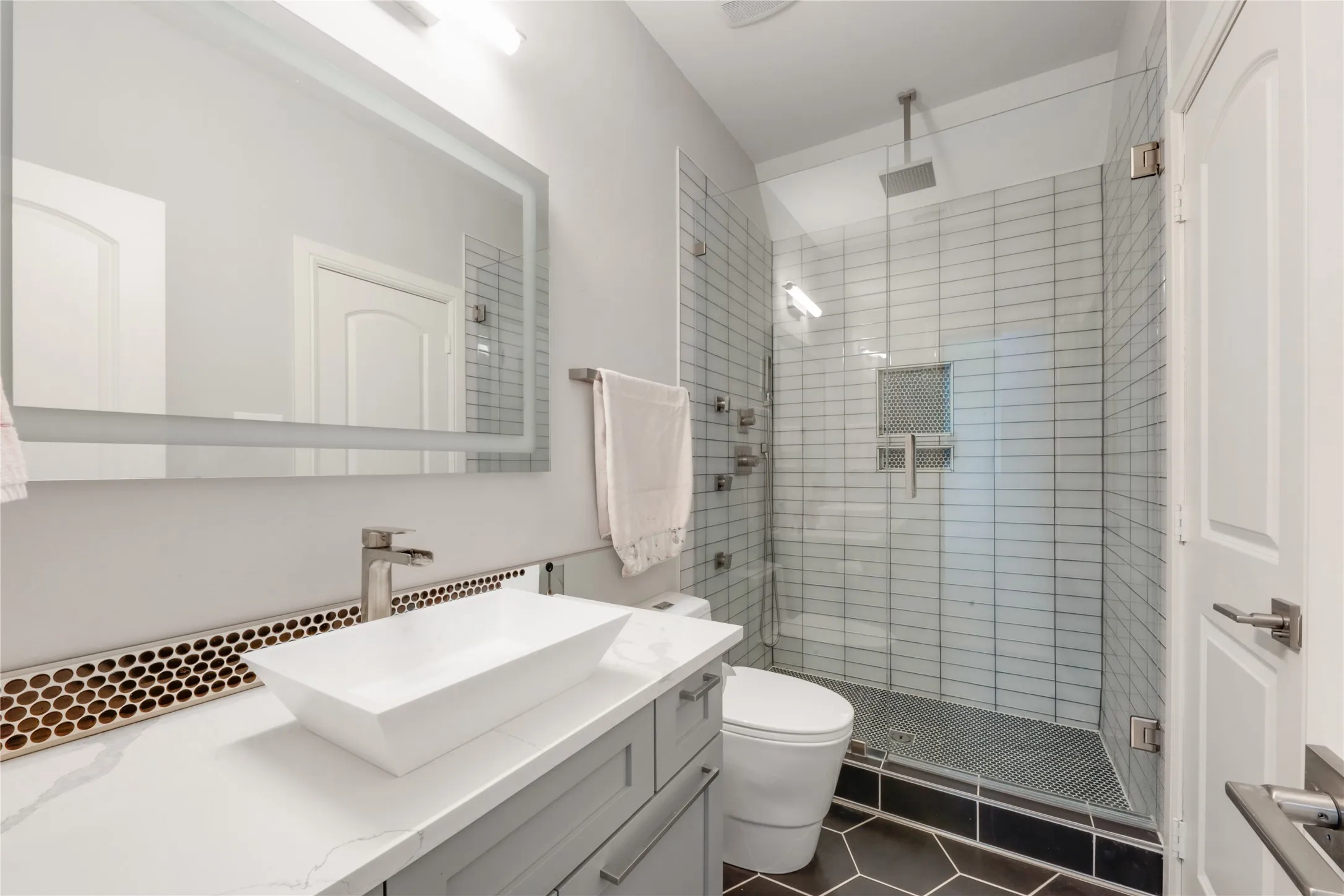 Single Family Residence For Sale in Denton County , 2098 Hidalgo Lane, Frisco, Texas 75034, 4 Bedroom, 4 Bathroom, 2 Garage spaces, 4,527 Sqft, built in 2014, Price $1,475,000, mls#21306336, Real Estate Agent in Frisco, Homes For Sale in Denton county, Homes For Sale in Frisco, Realtor in Frisco Texas, Real Estate Brokerage Independent Realty Texas, Luminita Cordes Realtor
