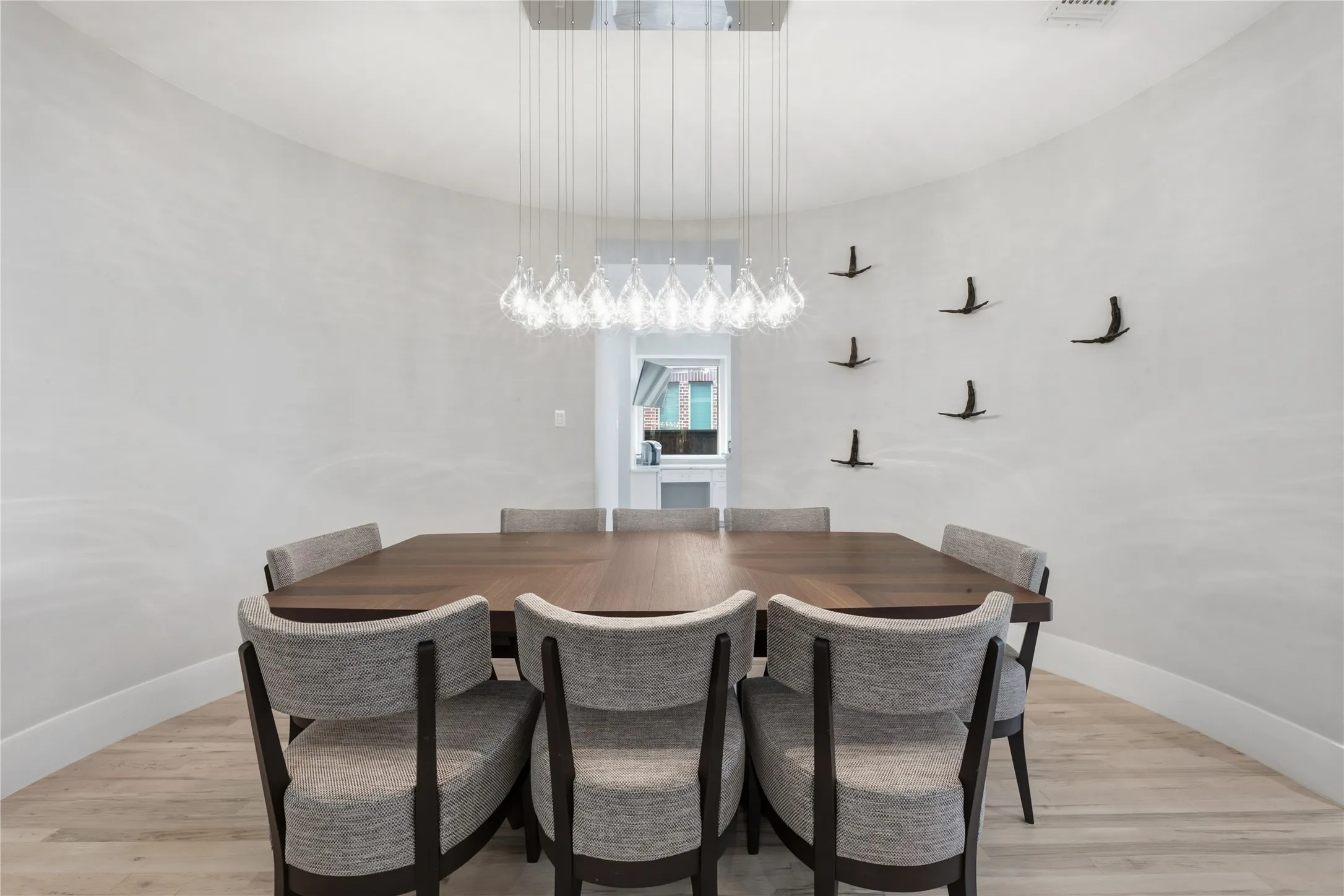 Single Family Residence For Sale in Denton County , 2098 Hidalgo Lane, Frisco, Texas 75034, 4 Bedroom, 4 Bathroom, 2 Garage spaces, 4,527 Sqft, built in 2014, Price $1,475,000, mls#21306336, Real Estate Agent in Frisco, Homes For Sale in Denton county, Homes For Sale in Frisco, Realtor in Frisco Texas, Real Estate Brokerage Independent Realty Texas, Luminita Cordes Realtor