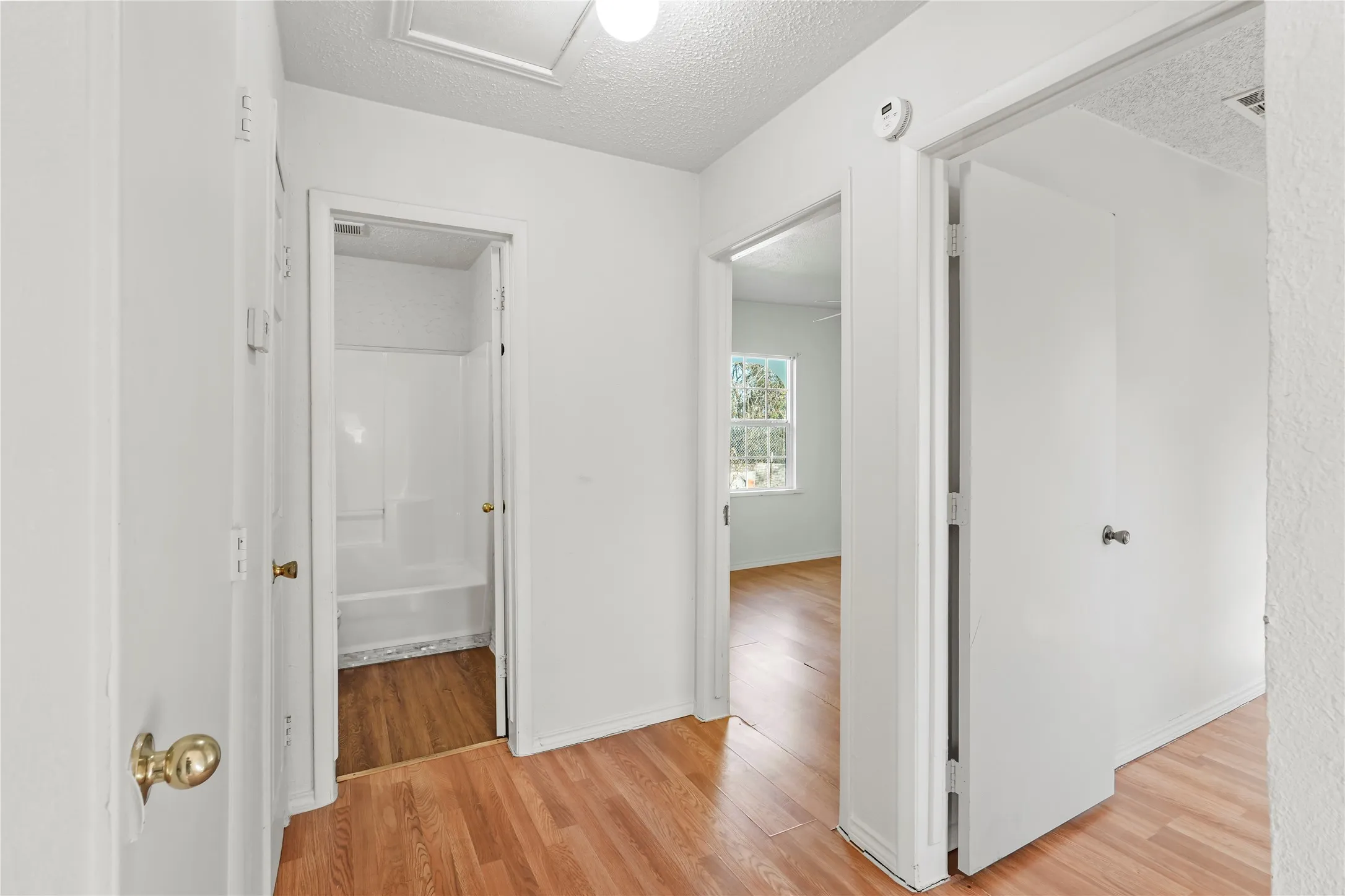 Single Family Residence For Sale in Dallas County , 1326 Dewberry Street, Wilmer, Texas 75172, 3 Bedrooms, 1 Bathroom, Garage spaces, 1,012 Sqft, built in 1960, Price $185,000, mls#21306933, Real Estate Agent in Wilmer, Homes For Sale in Dallas county, Homes For Sale in Wilmer, Realtor in Wilmer Texas, Real Estate Brokerage Independent Realty Texas, Luminita Cordes Realtor