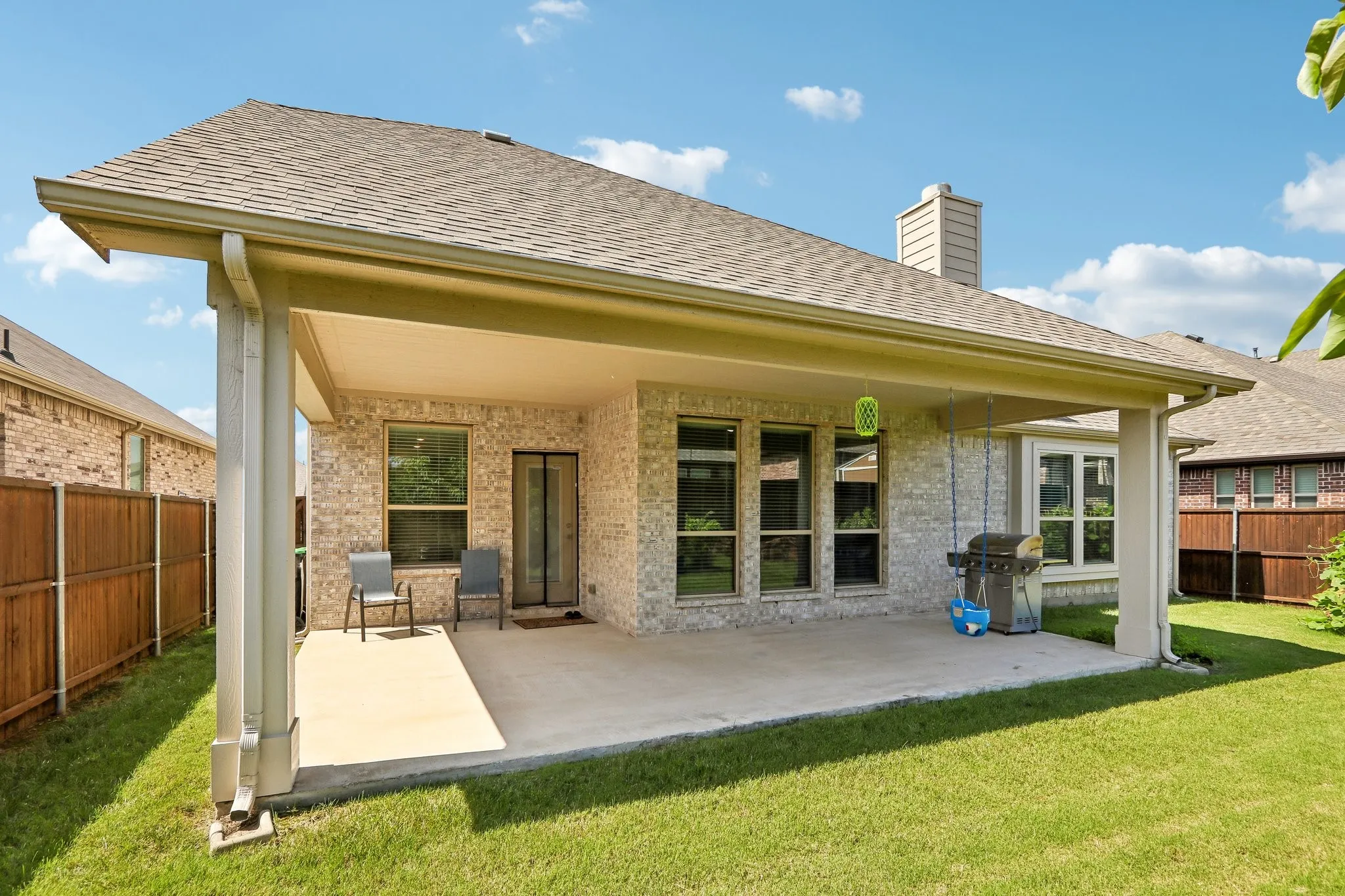 Single Family Residence For Sale in Denton County , 1409 Thrasher Drive, Little Elm, Texas 75068, 4 Bedroom, 4 Bathroom, 2 Garage spaces, 3,437 Sqft, built in 2020, Price $534,999, mls#21304867, Real Estate Agent in Little Elm, Homes For Sale in Denton county, Homes For Sale in Little Elm, Realtor in Little Elm Texas, Real Estate Brokerage Independent Realty Texas, Luminita Cordes Realtor