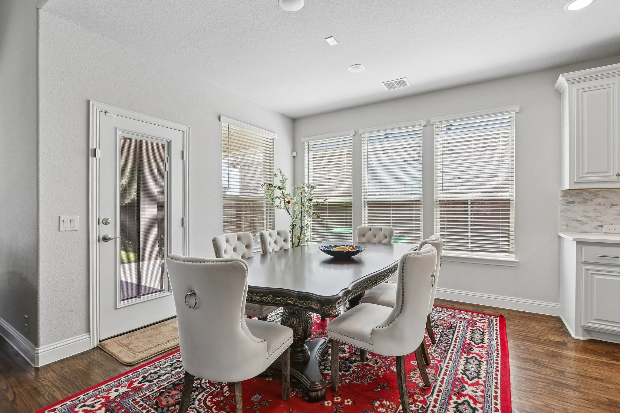 Single Family Residence For Sale in Denton County , 1409 Thrasher Drive, Little Elm, Texas 75068, 4 Bedroom, 4 Bathroom, 2 Garage spaces, 3,437 Sqft, built in 2020, Price $534,999, mls#21304867, Real Estate Agent in Little Elm, Homes For Sale in Denton county, Homes For Sale in Little Elm, Realtor in Little Elm Texas, Real Estate Brokerage Independent Realty Texas, Luminita Cordes Realtor