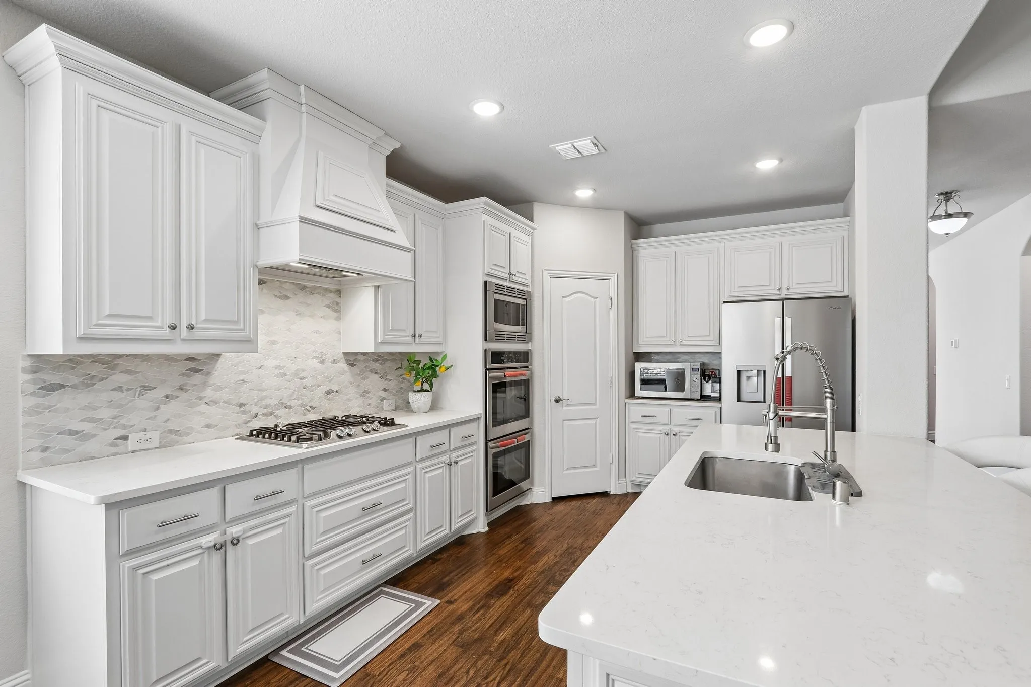 Single Family Residence For Sale in Denton County , 1409 Thrasher Drive, Little Elm, Texas 75068, 4 Bedroom, 4 Bathroom, 2 Garage spaces, 3,437 Sqft, built in 2020, Price $534,999, mls#21304867, Real Estate Agent in Little Elm, Homes For Sale in Denton county, Homes For Sale in Little Elm, Realtor in Little Elm Texas, Real Estate Brokerage Independent Realty Texas, Luminita Cordes Realtor