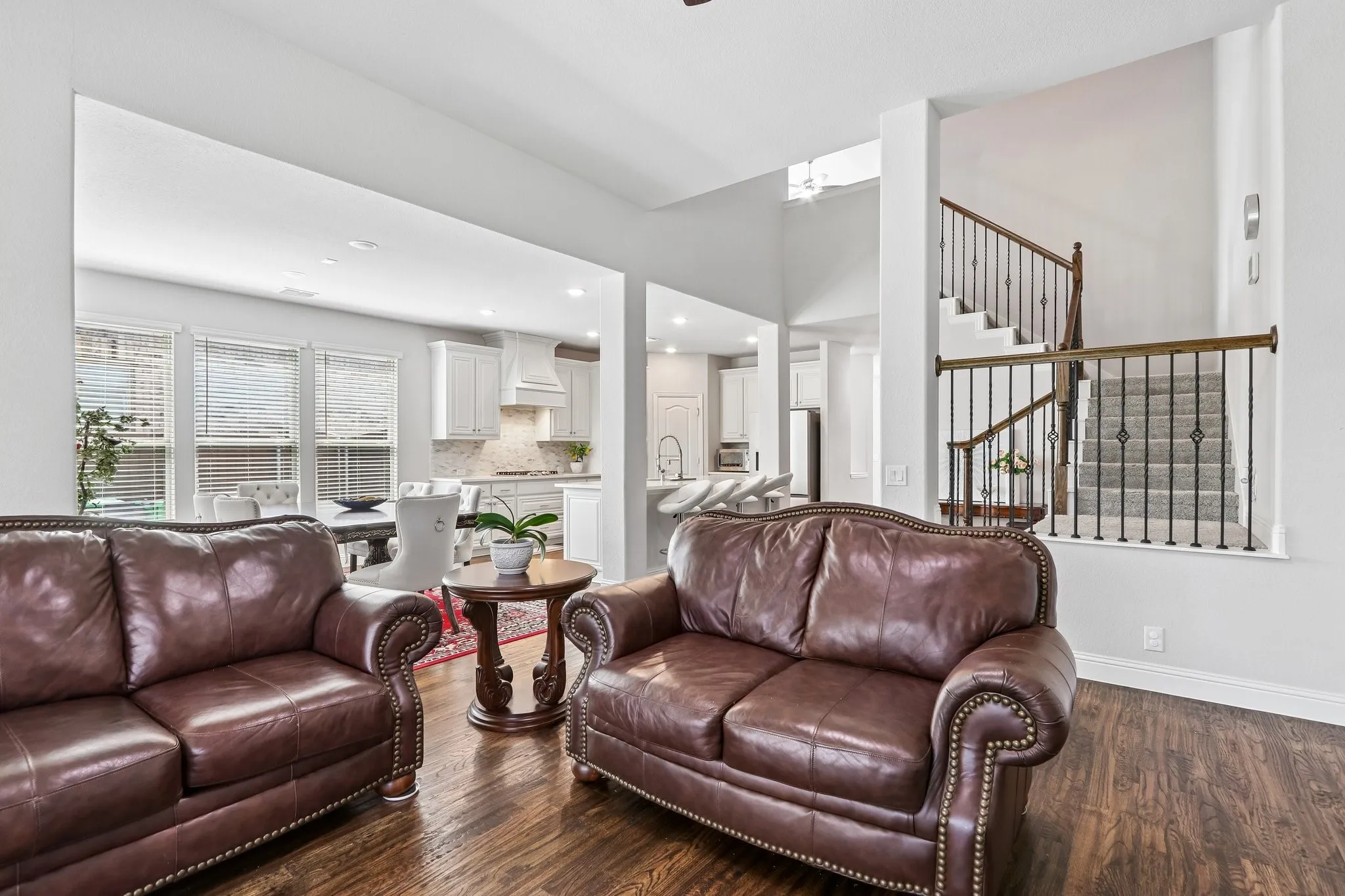 Single Family Residence For Sale in Denton County , 1409 Thrasher Drive, Little Elm, Texas 75068, 4 Bedroom, 4 Bathroom, 2 Garage spaces, 3,437 Sqft, built in 2020, Price $534,999, mls#21304867, Real Estate Agent in Little Elm, Homes For Sale in Denton county, Homes For Sale in Little Elm, Realtor in Little Elm Texas, Real Estate Brokerage Independent Realty Texas, Luminita Cordes Realtor