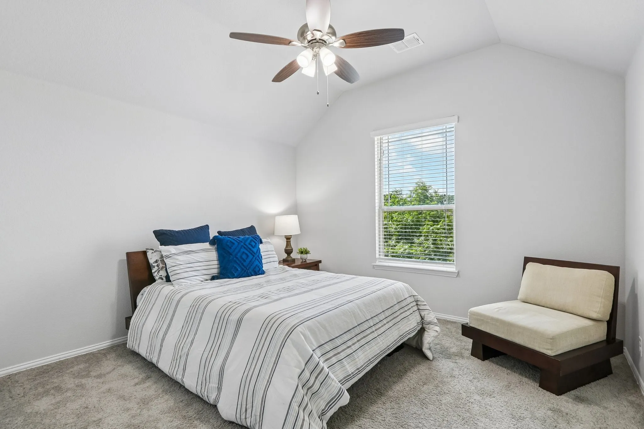 Single Family Residence For Sale in Denton County , 1409 Thrasher Drive, Little Elm, Texas 75068, 4 Bedroom, 4 Bathroom, 2 Garage spaces, 3,437 Sqft, built in 2020, Price $534,999, mls#21304867, Real Estate Agent in Little Elm, Homes For Sale in Denton county, Homes For Sale in Little Elm, Realtor in Little Elm Texas, Real Estate Brokerage Independent Realty Texas, Luminita Cordes Realtor