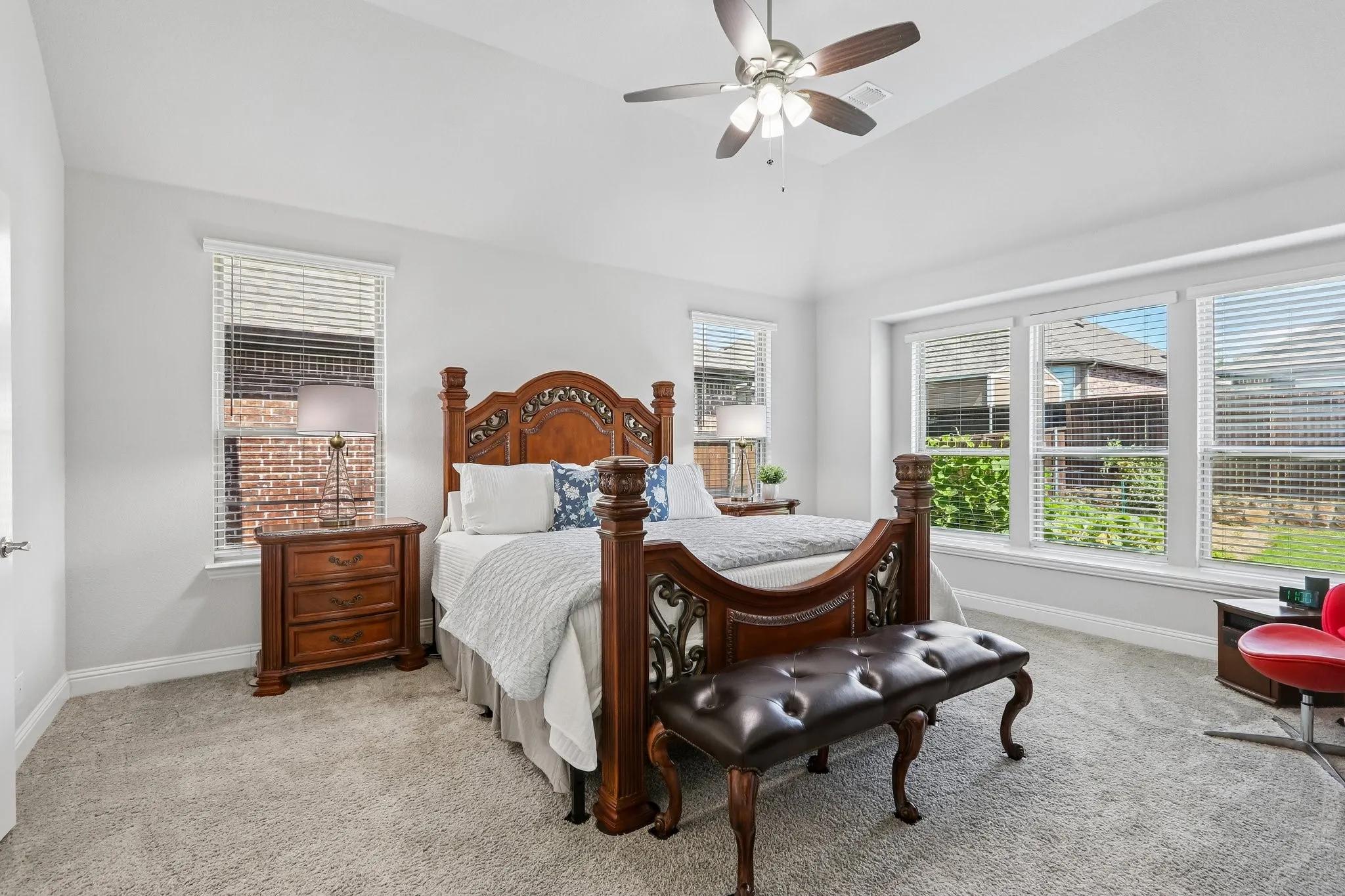 Single Family Residence For Sale in Denton County , 1409 Thrasher Drive, Little Elm, Texas 75068, 4 Bedroom, 4 Bathroom, 2 Garage spaces, 3,437 Sqft, built in 2020, Price $534,999, mls#21304867, Real Estate Agent in Little Elm, Homes For Sale in Denton county, Homes For Sale in Little Elm, Realtor in Little Elm Texas, Real Estate Brokerage Independent Realty Texas, Luminita Cordes Realtor