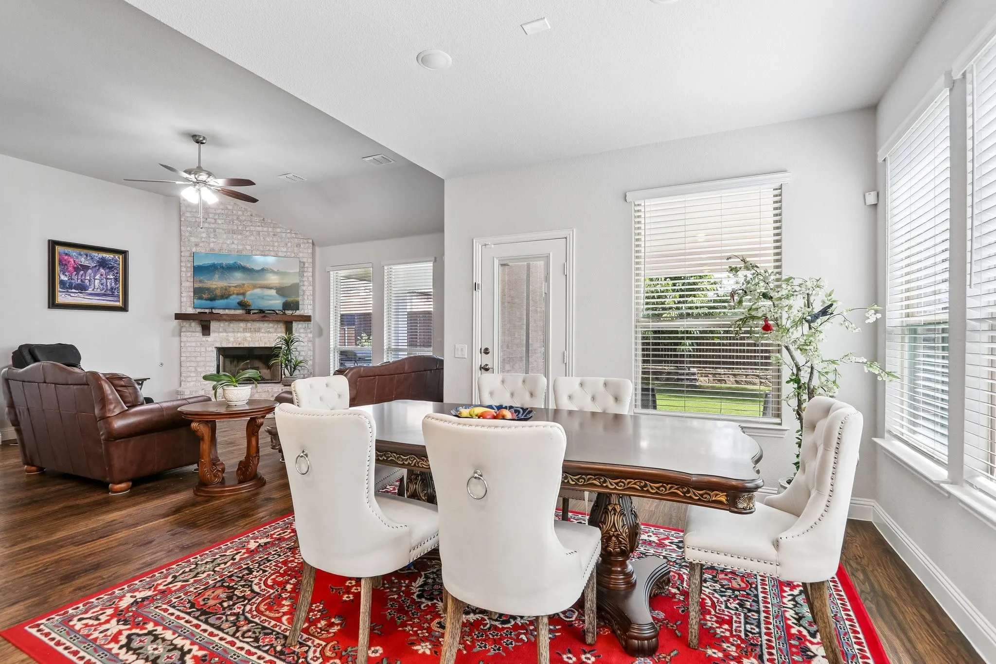 Single Family Residence For Sale in Denton County , 1409 Thrasher Drive, Little Elm, Texas 75068, 4 Bedroom, 4 Bathroom, 2 Garage spaces, 3,437 Sqft, built in 2020, Price $534,999, mls#21304867, Real Estate Agent in Little Elm, Homes For Sale in Denton county, Homes For Sale in Little Elm, Realtor in Little Elm Texas, Real Estate Brokerage Independent Realty Texas, Luminita Cordes Realtor