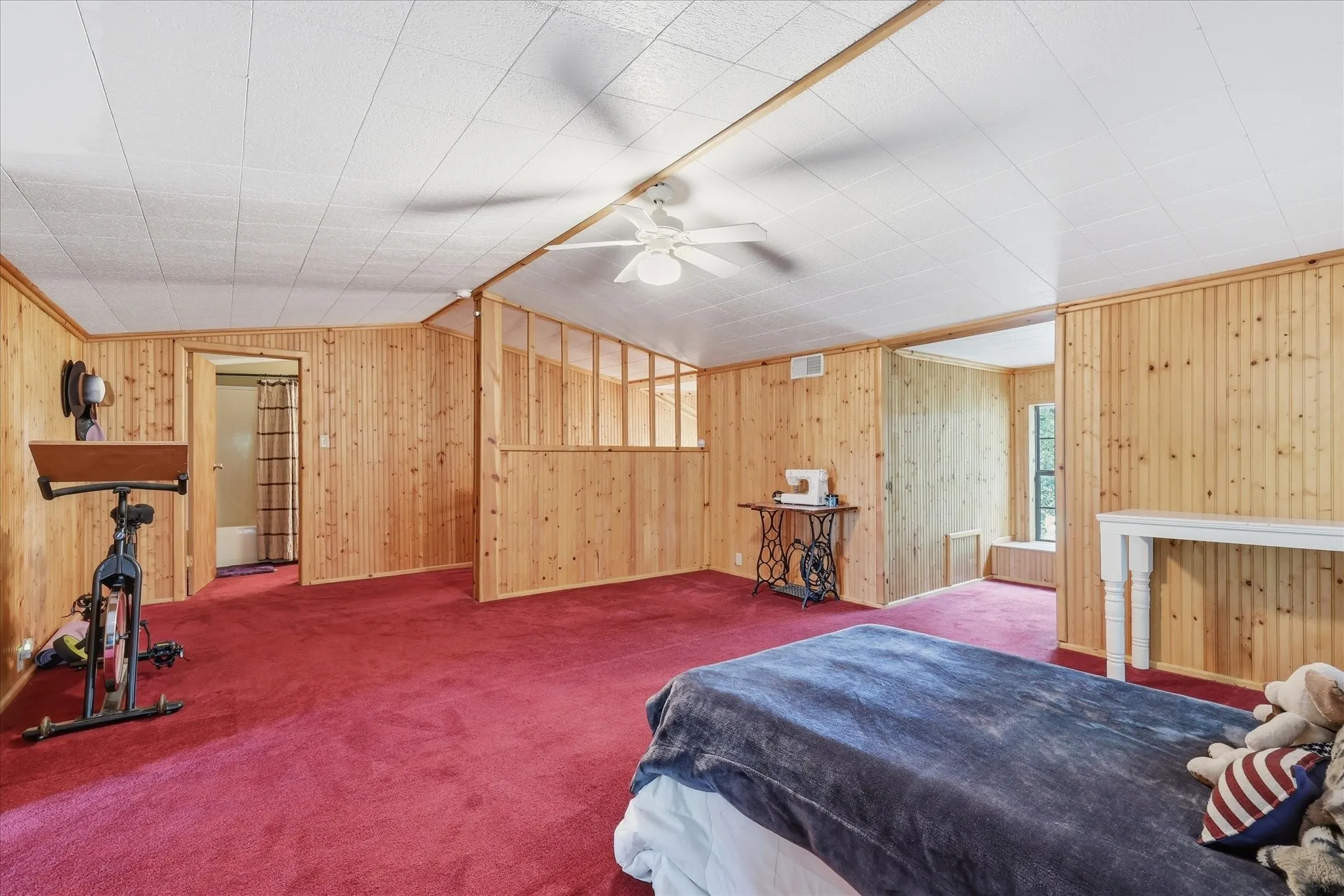 Upstairs bedroom with 3 large storage closets