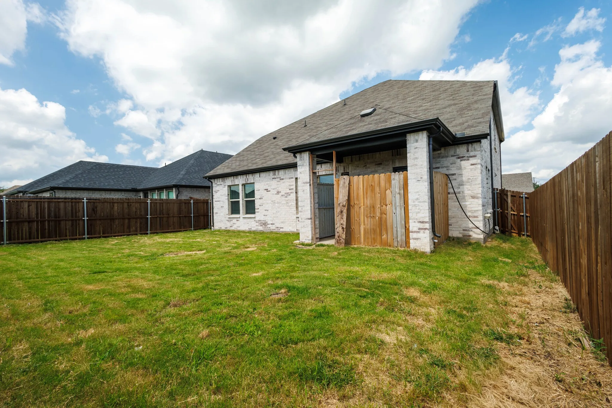 Single Family Residence For Sale in Dallas County , 2116 Colt Court, Seagoville, Texas 75159, 5 Bedrooms, 3 Bathrooms, 2 Garage spaces, 3,064 Sqft, built in 2024, Price $380,000, mls#21224714, Real Estate Agent in Seagoville, Homes For Sale in Dallas county, Homes For Sale in Seagoville, Realtor in Seagoville Texas, Real Estate Brokerage Independent Realty Texas, Luminita Cordes Realtor