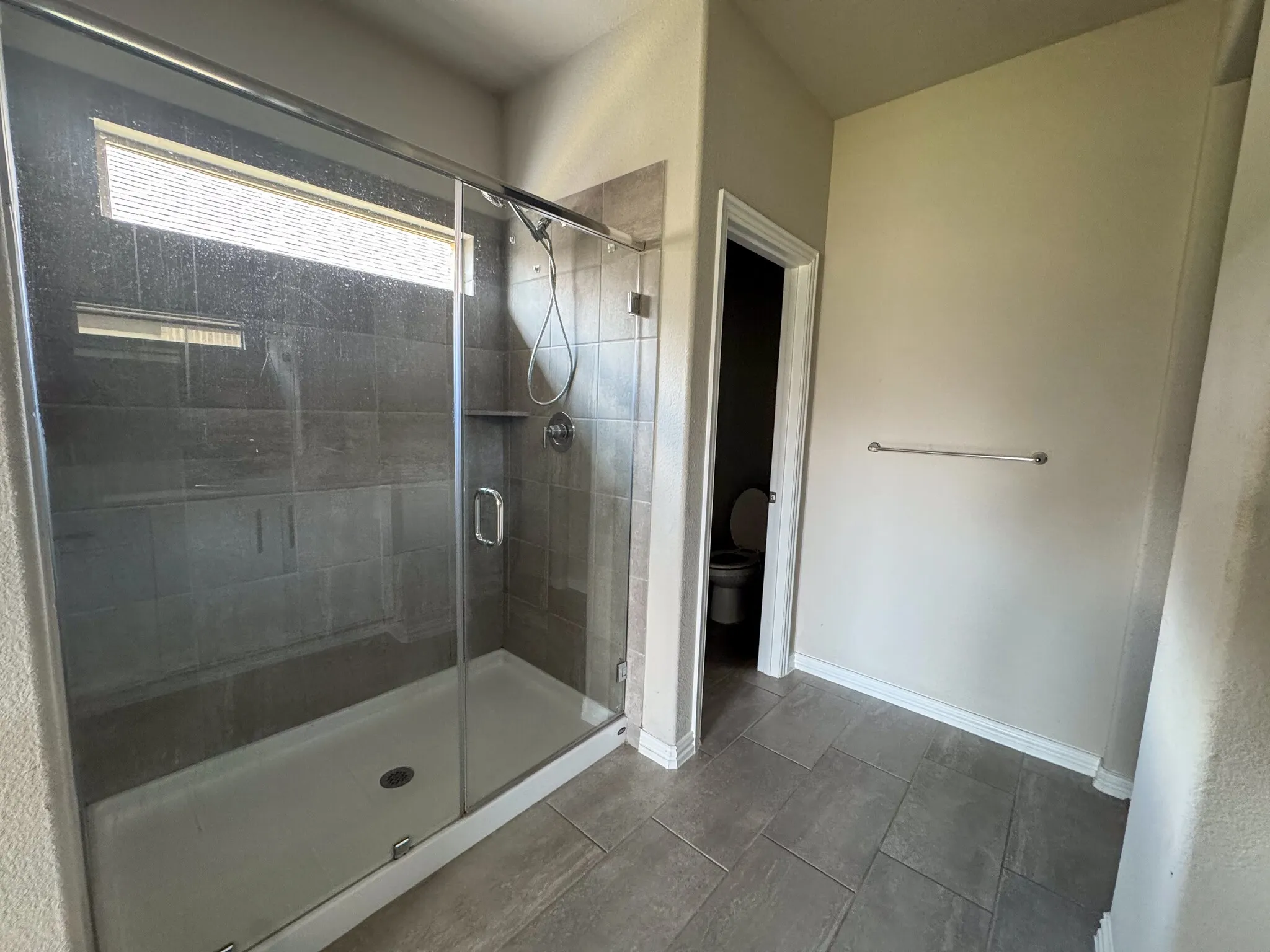 Single Family Residence For Sale in Dallas County , 2116 Colt Court, Seagoville, Texas 75159, 5 Bedrooms, 3 Bathrooms, 2 Garage spaces, 3,064 Sqft, built in 2024, Price $380,000, mls#21224714, Real Estate Agent in Seagoville, Homes For Sale in Dallas county, Homes For Sale in Seagoville, Realtor in Seagoville Texas, Real Estate Brokerage Independent Realty Texas, Luminita Cordes Realtor