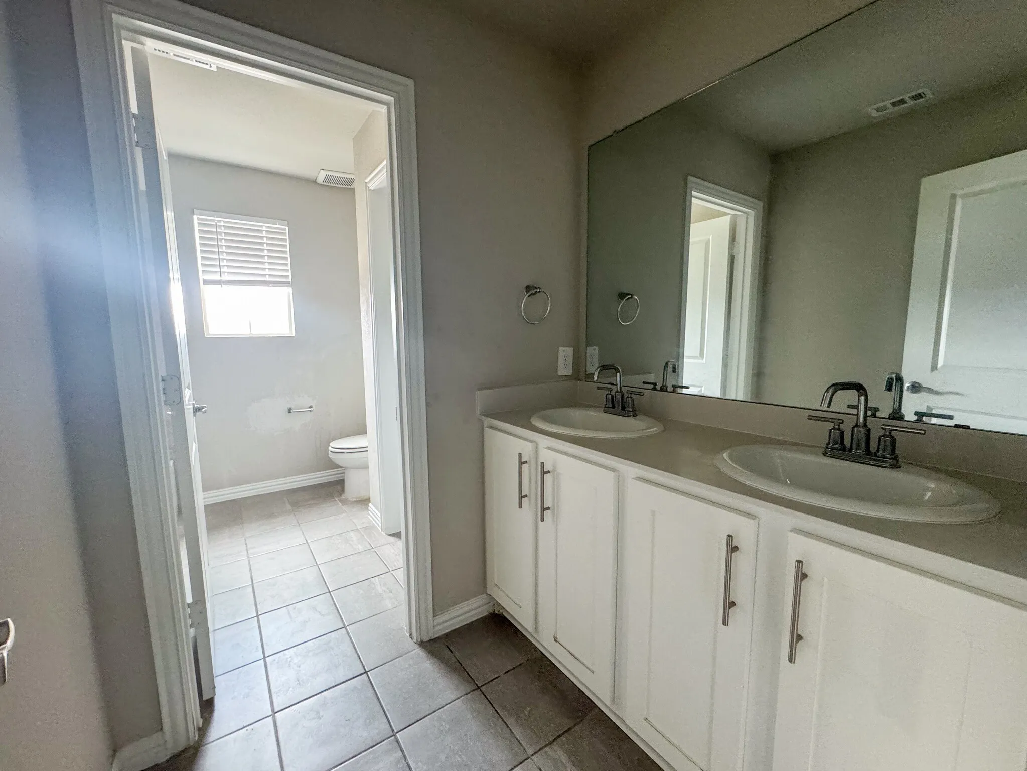 Single Family Residence For Sale in Dallas County , 2116 Colt Court, Seagoville, Texas 75159, 5 Bedrooms, 3 Bathrooms, 2 Garage spaces, 3,064 Sqft, built in 2024, Price $380,000, mls#21224714, Real Estate Agent in Seagoville, Homes For Sale in Dallas county, Homes For Sale in Seagoville, Realtor in Seagoville Texas, Real Estate Brokerage Independent Realty Texas, Luminita Cordes Realtor