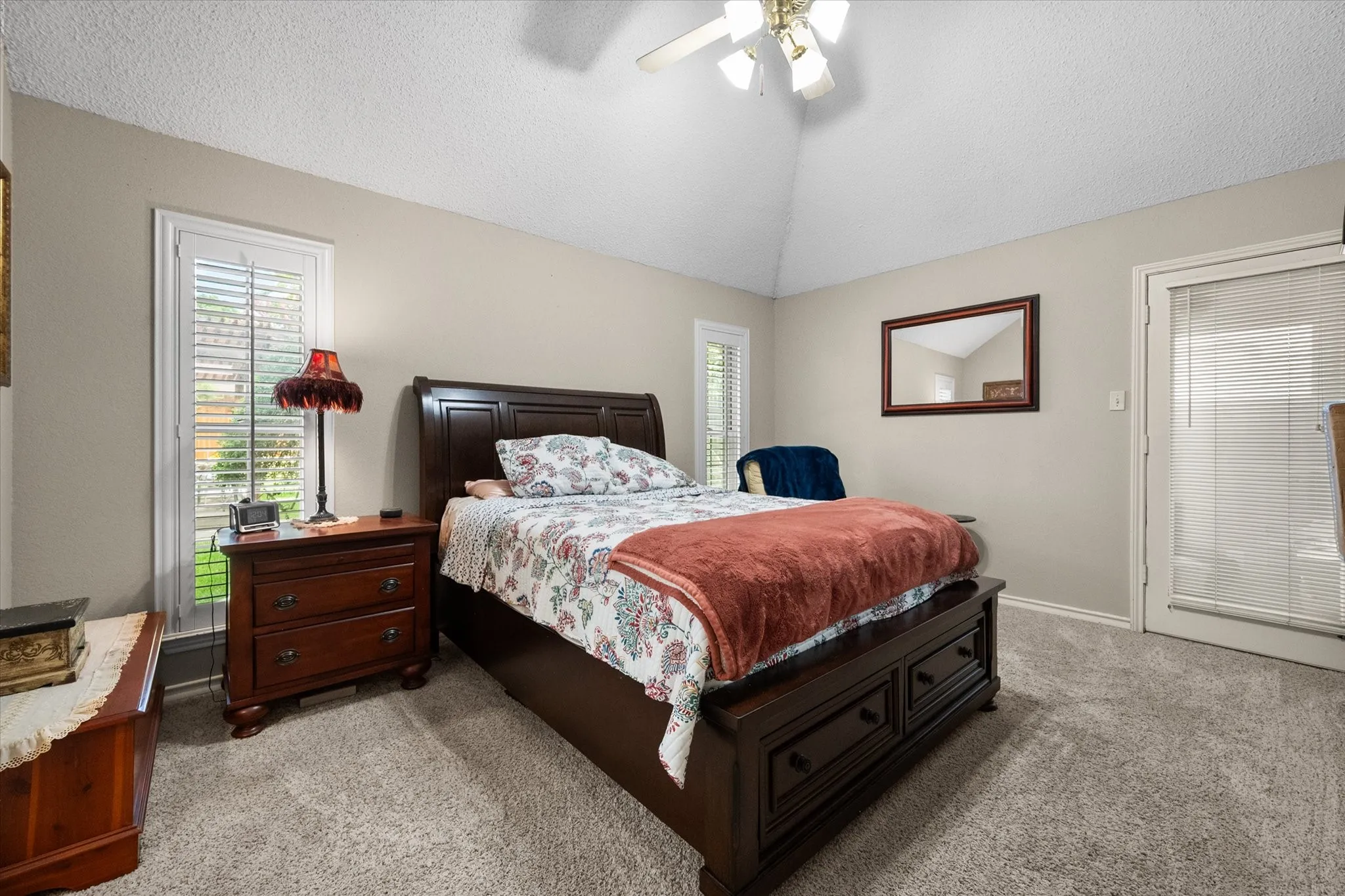 Single Family Residence For Sale in Tarrant County , 705 Kyle Drive, Arlington, Texas 76011, 3 Bedroom, 3 Bathroom, 2 Garage spaces, 2,382 Sqft, built in 1983, mls#21306971, Real Estate Agent in Arlington, Homes For Sale in Tarrant county, Homes For Sale in Arlington, Realtor in Arlington Texas, Real Estate Brokerage Independent Realty Texas, Luminita Cordes Realtor