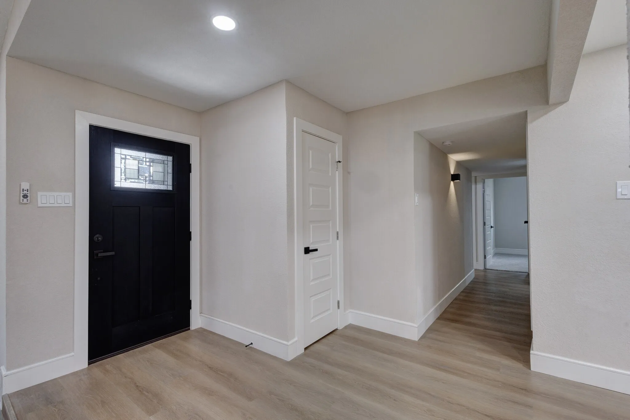 Single Family Residence For Sale in Collin County , 1209 Overdowns Drive, Plano, Texas 75023, 4 Bedroom, 2 Bathroom, 2 Garage spaces, 2,262 Sqft, built in 1974, mls#21307012, Real Estate Agent in Plano, Homes For Sale in Collin county, Homes For Sale in Plano, Realtor in Plano Texas, Real Estate Brokerage Independent Realty Texas, Luminita Cordes Realtor