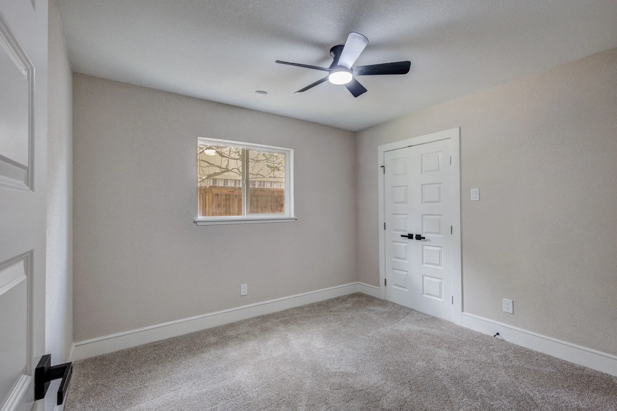 Single Family Residence For Sale in Collin County , 1209 Overdowns Drive, Plano, Texas 75023, 4 Bedroom, 2 Bathroom, 2 Garage spaces, 2,262 Sqft, built in 1974, mls#21307012, Real Estate Agent in Plano, Homes For Sale in Collin county, Homes For Sale in Plano, Realtor in Plano Texas, Real Estate Brokerage Independent Realty Texas, Luminita Cordes Realtor