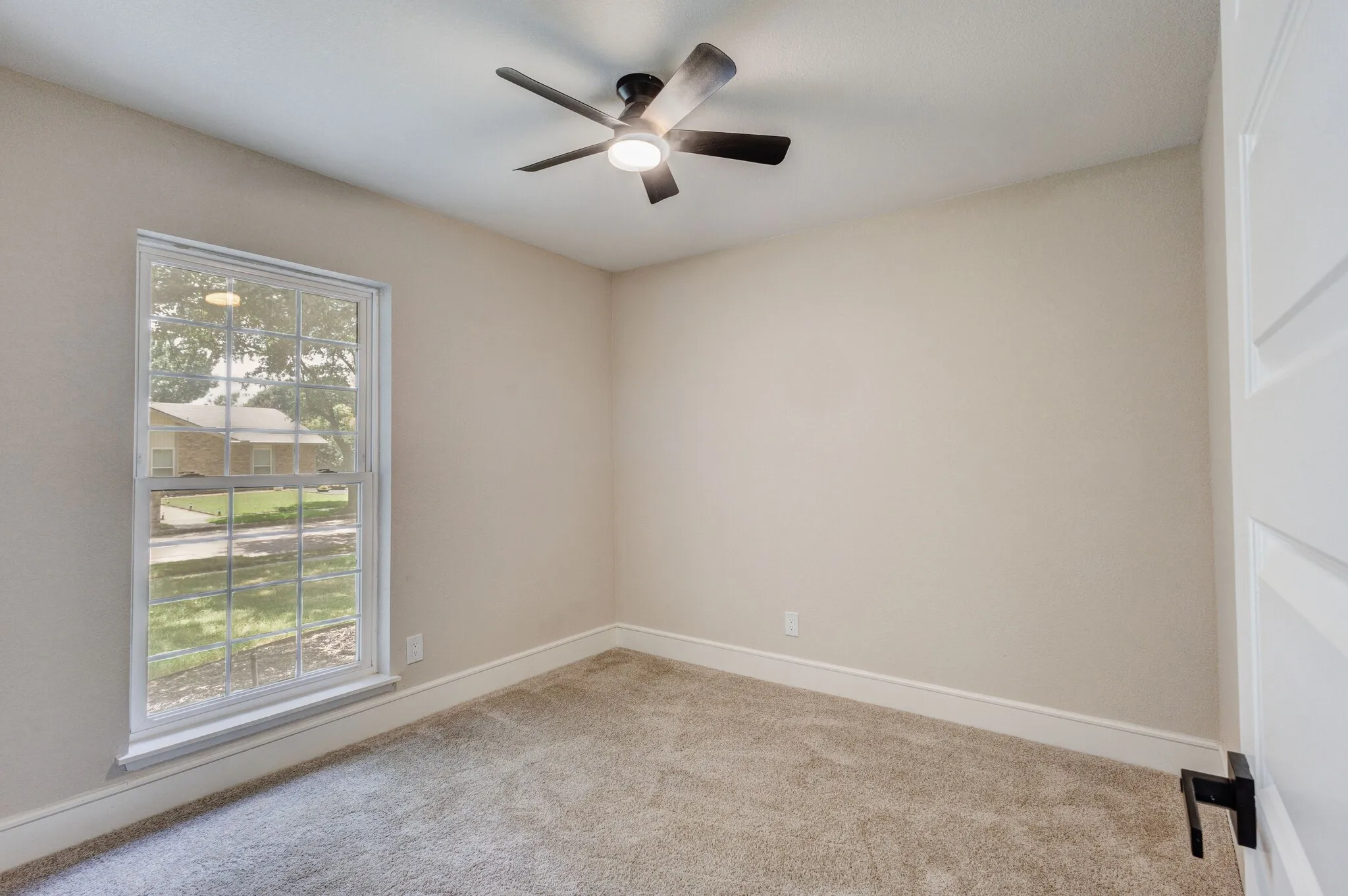 Single Family Residence For Sale in Collin County , 1209 Overdowns Drive, Plano, Texas 75023, 4 Bedroom, 2 Bathroom, 2 Garage spaces, 2,262 Sqft, built in 1974, mls#21307012, Real Estate Agent in Plano, Homes For Sale in Collin county, Homes For Sale in Plano, Realtor in Plano Texas, Real Estate Brokerage Independent Realty Texas, Luminita Cordes Realtor