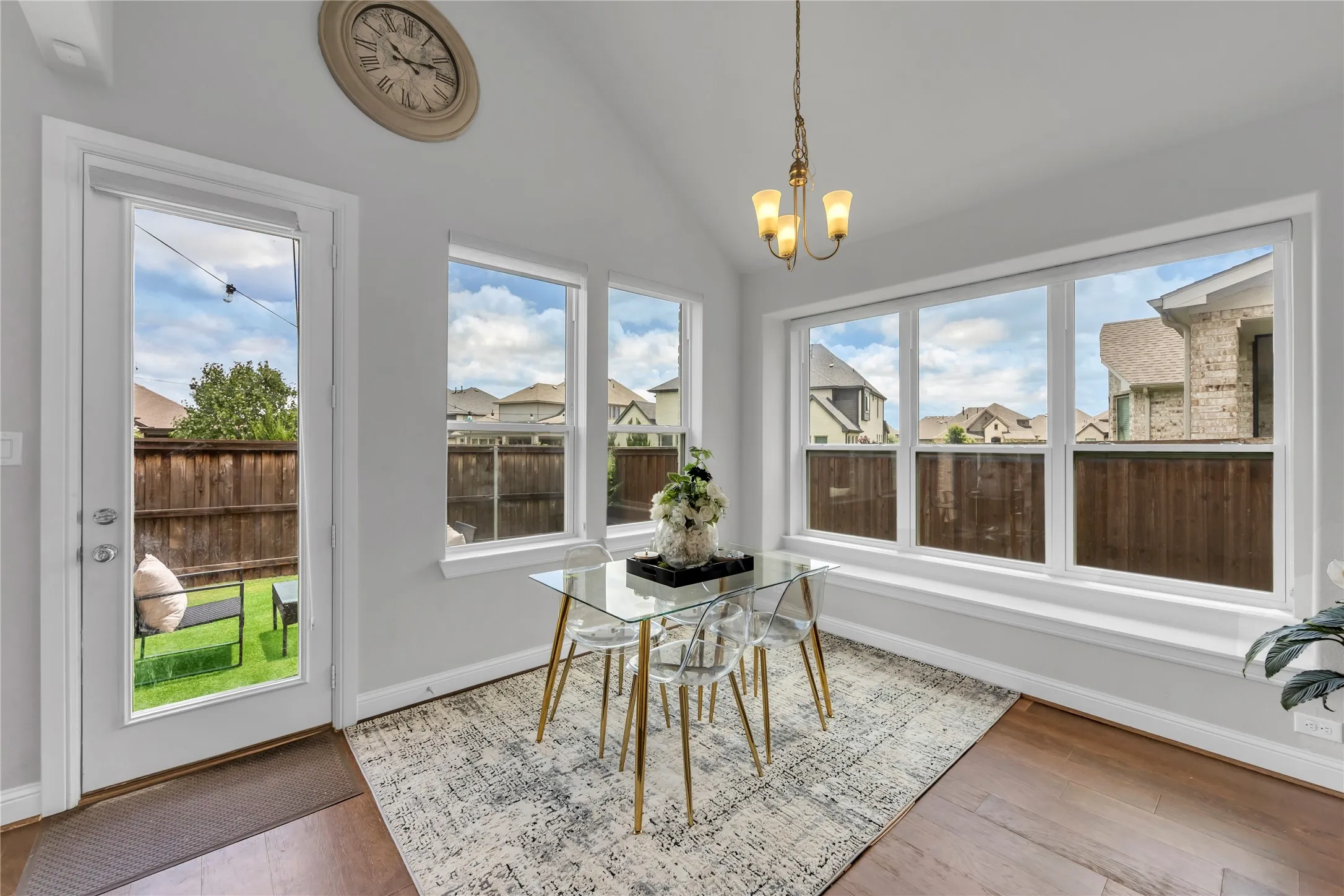 Single Family Residence For Sale in Johnson County , 1112 Maverick Drive, Mansfield, Texas 76063, 5 Bedrooms, 5 Bathrooms, 1 Garage spaces, 5,175 Sqft, built in 2022, Price $969,500, mls#21305557, Real Estate Agent in Mansfield, Homes For Sale in Johnson county, Homes For Sale in Mansfield, Realtor in Mansfield Texas, Real Estate Brokerage Independent Realty Texas, Luminita Cordes Realtor