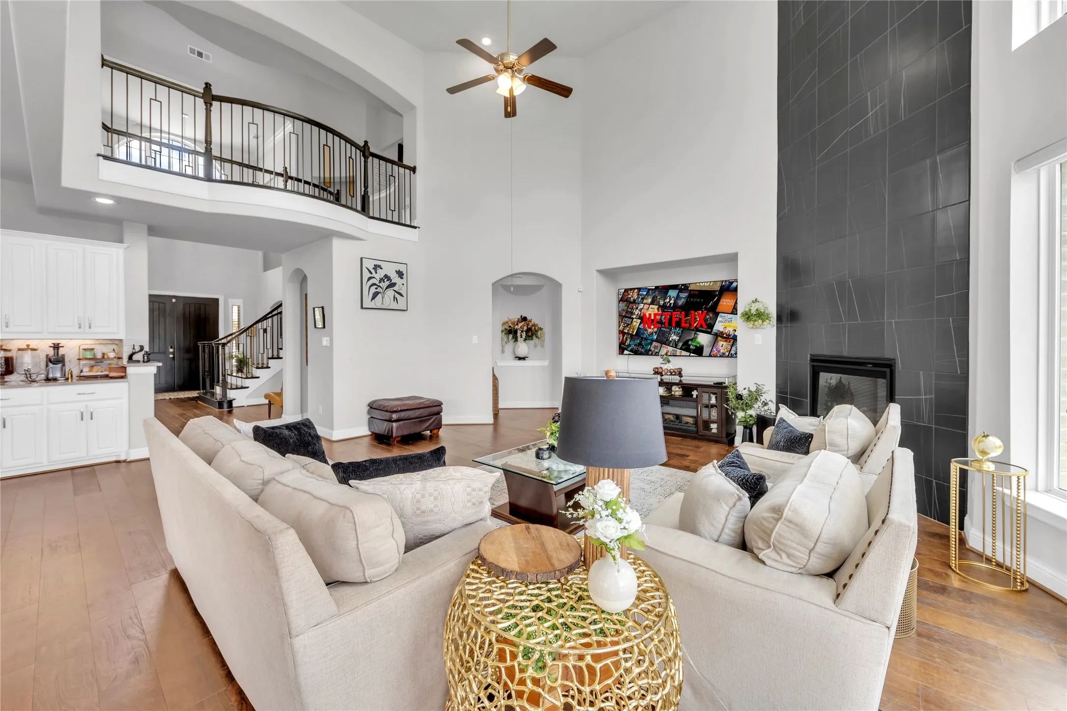 Single Family Residence For Sale in Johnson County , 1112 Maverick Drive, Mansfield, Texas 76063, 5 Bedrooms, 5 Bathrooms, 1 Garage spaces, 5,175 Sqft, built in 2022, Price $969,500, mls#21305557, Real Estate Agent in Mansfield, Homes For Sale in Johnson county, Homes For Sale in Mansfield, Realtor in Mansfield Texas, Real Estate Brokerage Independent Realty Texas, Luminita Cordes Realtor