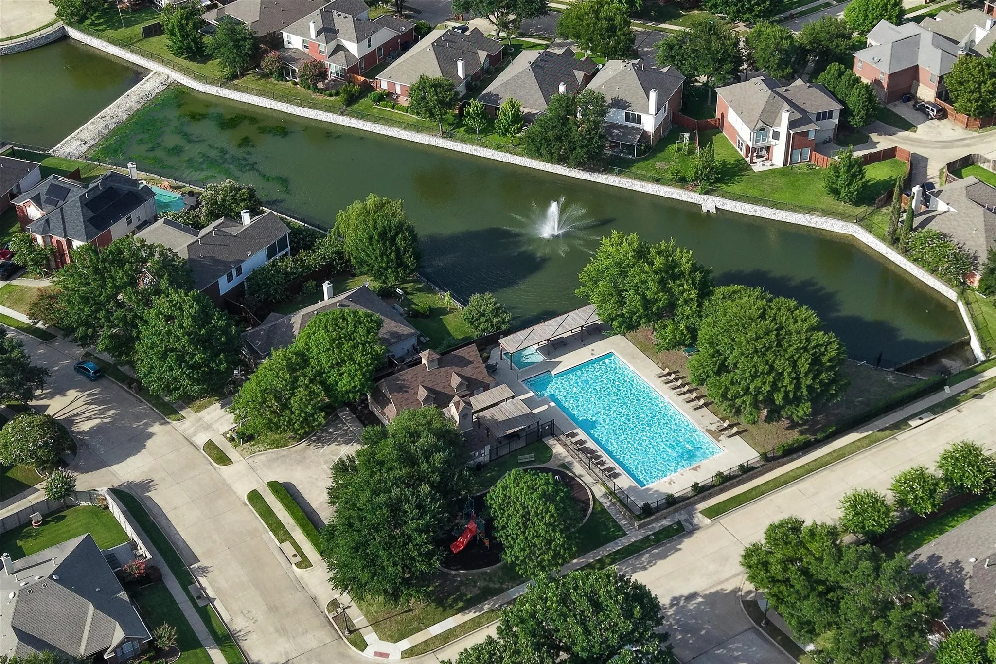 Single Family Residence For Sale in Collin County , 11379 Lockshire Drive, Frisco, Texas 75035, 4 Bedroom, 3 Bathroom, 2 Garage spaces, 2,795 Sqft, built in 1999, mls#21306683, Real Estate Agent in Frisco, Homes For Sale in Collin county, Homes For Sale in Frisco, Realtor in Frisco Texas, Real Estate Brokerage Independent Realty Texas, Luminita Cordes Realtor
