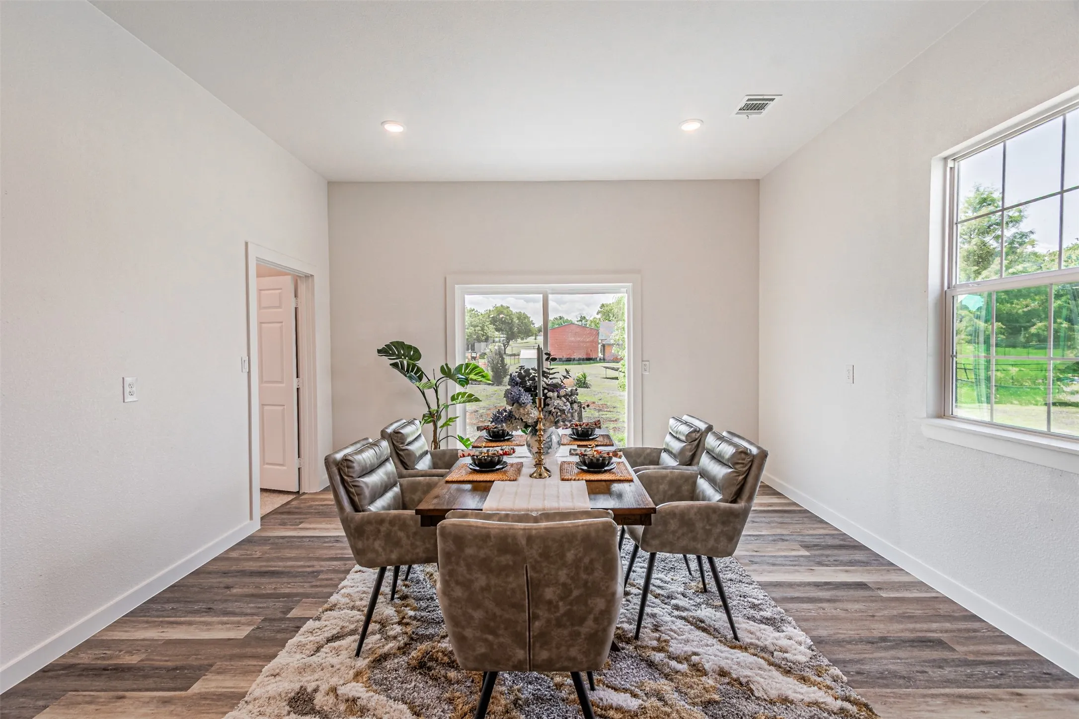 Single Family Residence For Sale in Collin County , 4038 Heritage Trail, Celina, Texas 75009, 6 Bedrooms, 4 Bathrooms, 3 Garage spaces, 4,296 Sqft, built in 1997, Price $1,350,000, mls#21307040, Real Estate Agent in Celina, Homes For Sale in Collin county, Homes For Sale in Celina, Realtor in Celina Texas, Real Estate Brokerage Independent Realty Texas, Luminita Cordes Realtor
