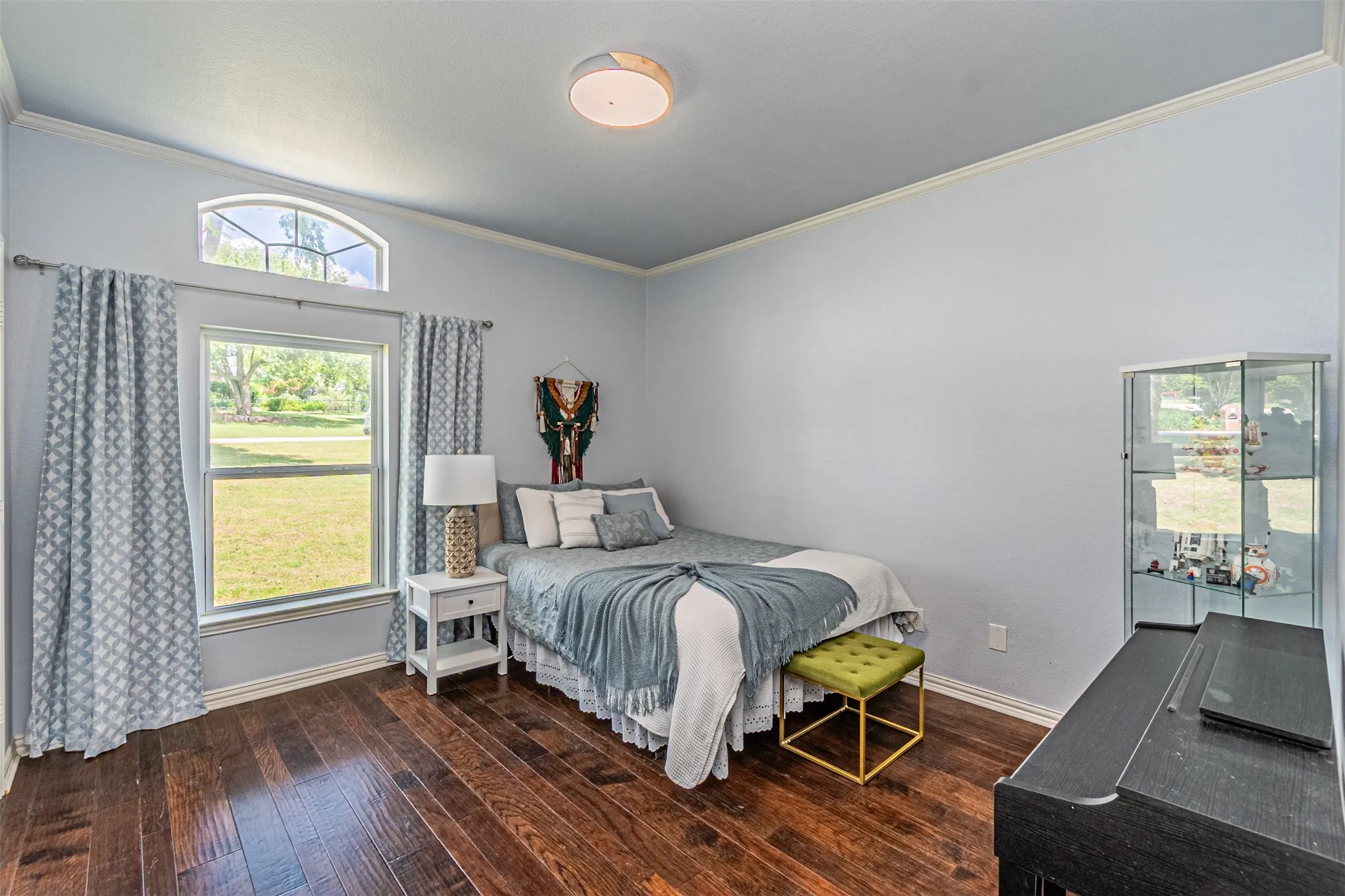 Single Family Residence For Sale in Collin County , 4038 Heritage Trail, Celina, Texas 75009, 6 Bedrooms, 4 Bathrooms, 3 Garage spaces, 4,296 Sqft, built in 1997, Price $1,350,000, mls#21307040, Real Estate Agent in Celina, Homes For Sale in Collin county, Homes For Sale in Celina, Realtor in Celina Texas, Real Estate Brokerage Independent Realty Texas, Luminita Cordes Realtor