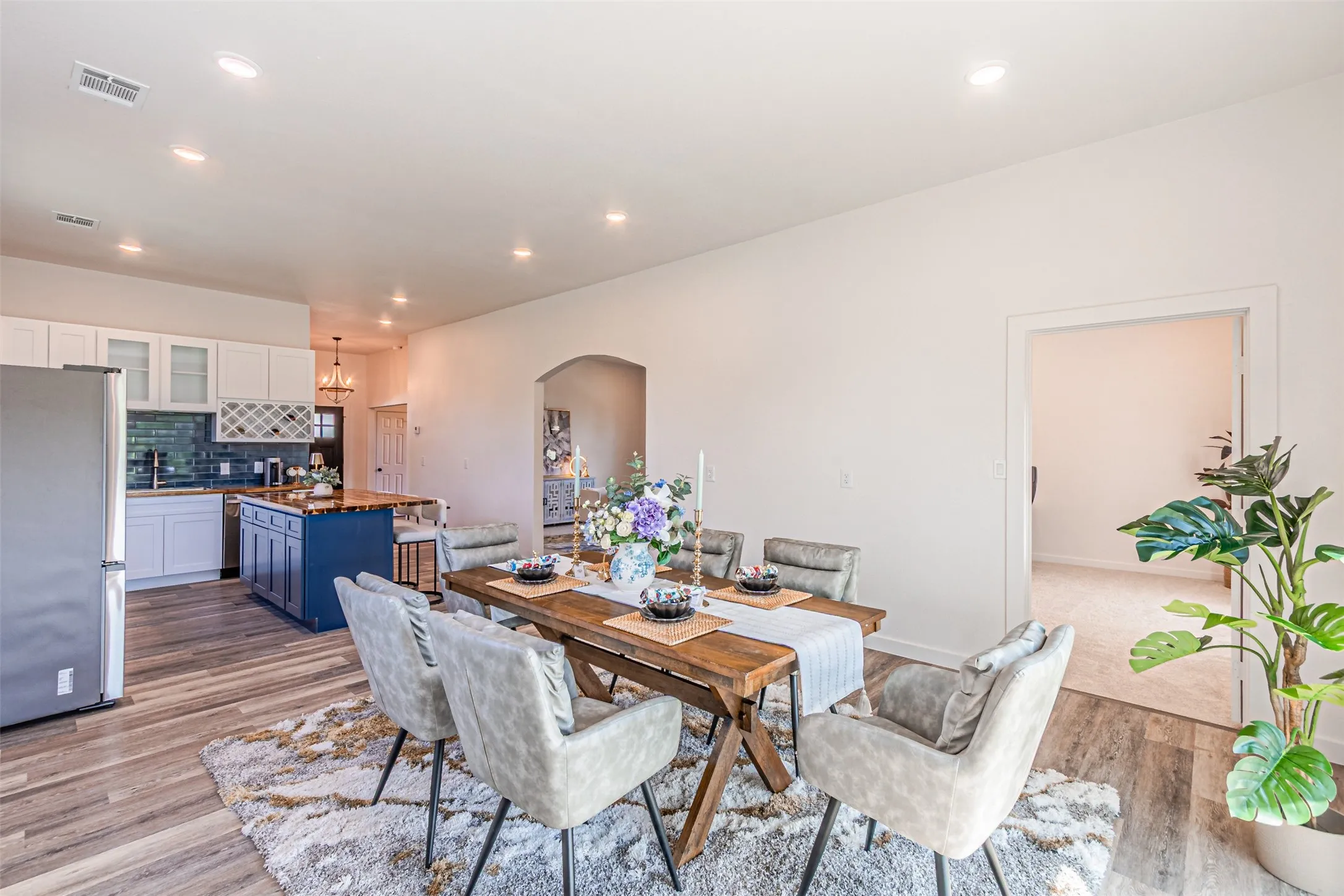 Single Family Residence For Sale in Collin County , 4038 Heritage Trail, Celina, Texas 75009, 6 Bedrooms, 4 Bathrooms, 3 Garage spaces, 4,296 Sqft, built in 1997, Price $1,350,000, mls#21307040, Real Estate Agent in Celina, Homes For Sale in Collin county, Homes For Sale in Celina, Realtor in Celina Texas, Real Estate Brokerage Independent Realty Texas, Luminita Cordes Realtor