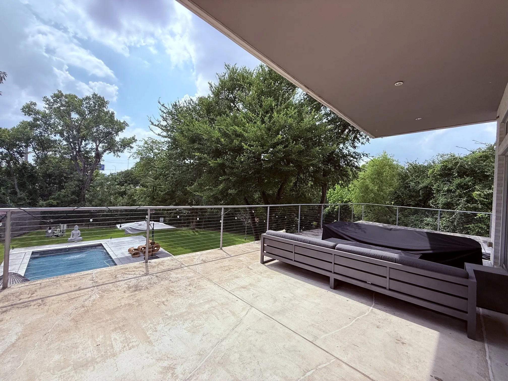 Single Family Residence For Rent in Dallas County , 13023 COPENHILL Road, Dallas, Texas 75240, 3 Bedroom, 4 Bathroom, 8 Garage spaces, 4,168 Sqft, built in 2009, mls#21307054, Real Estate Agent in Dallas, Homes For Rent in Dallas county, Homes For Rent in Dallas, Realtor in Dallas Texas, Real Estate Brokerage Independent Realty Texas, Luminita Cordes Realtor