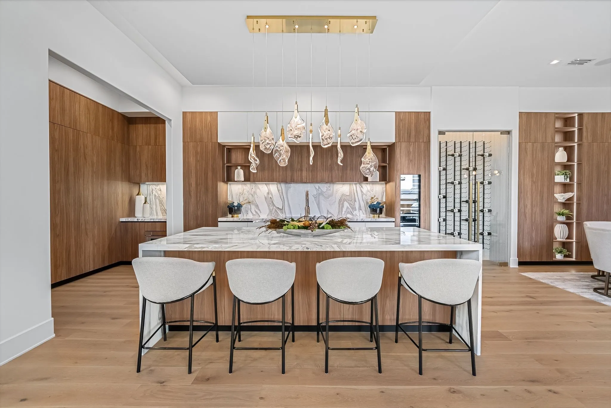 Single Family Residence For Sale in Tarrant County , 104 Murano, Southlake, Texas 76092, 4 Bedroom, 5 Bathroom, 2 Garage spaces, 4,577 Sqft, built in 2026, mls#21304378, Real Estate Agent in Southlake, Homes For Sale in Tarrant county, Homes For Sale in Southlake, Realtor in Southlake Texas, Real Estate Brokerage Independent Realty Texas, Luminita Cordes Realtor