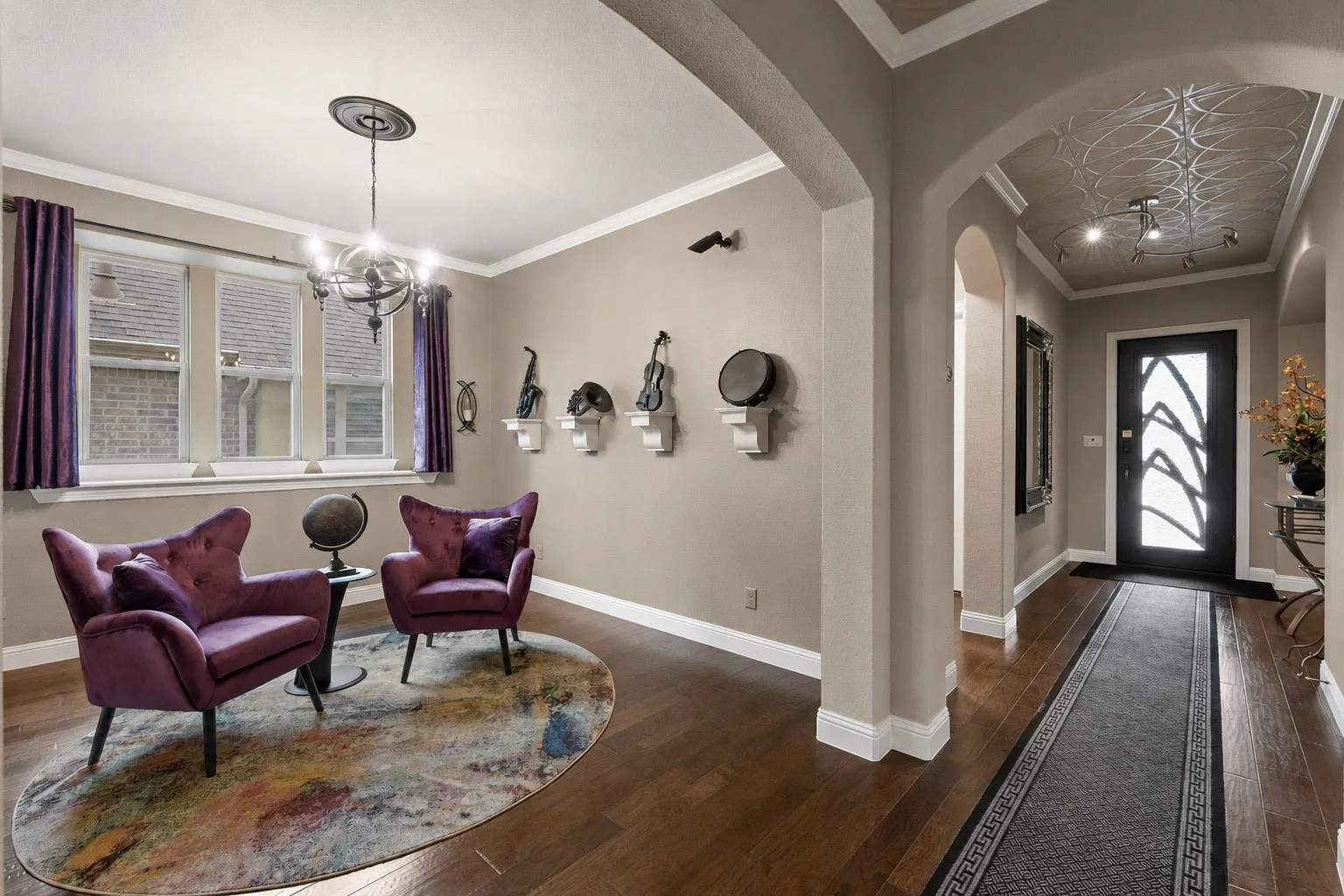 Single Family Residence For Sale in Tarrant County , 4711 Taylor Lane, Grapevine, Texas 76051, 4 Bedroom, 4 Bathroom, 2 Garage spaces, 3,047 Sqft, built in 2014, mls#21289791, Real Estate Agent in Grapevine, Homes For Sale in Tarrant county, Homes For Sale in Grapevine, Realtor in Grapevine Texas, Real Estate Brokerage Independent Realty Texas, Luminita Cordes Realtor