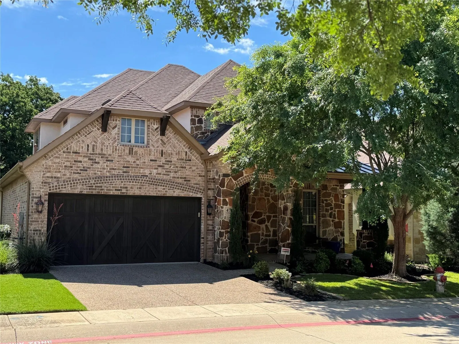 Single Family Residence For Sale in Tarrant County , 4711 Taylor Lane, Grapevine, Texas 76051, 4 Bedroom, 4 Bathroom, 2 Garage spaces, 3,047 Sqft, built in 2014, mls#21289791, Real Estate Agent in Grapevine, Homes For Sale in Tarrant county, Homes For Sale in Grapevine, Realtor in Grapevine Texas, Real Estate Brokerage Independent Realty Texas, Luminita Cordes Realtor