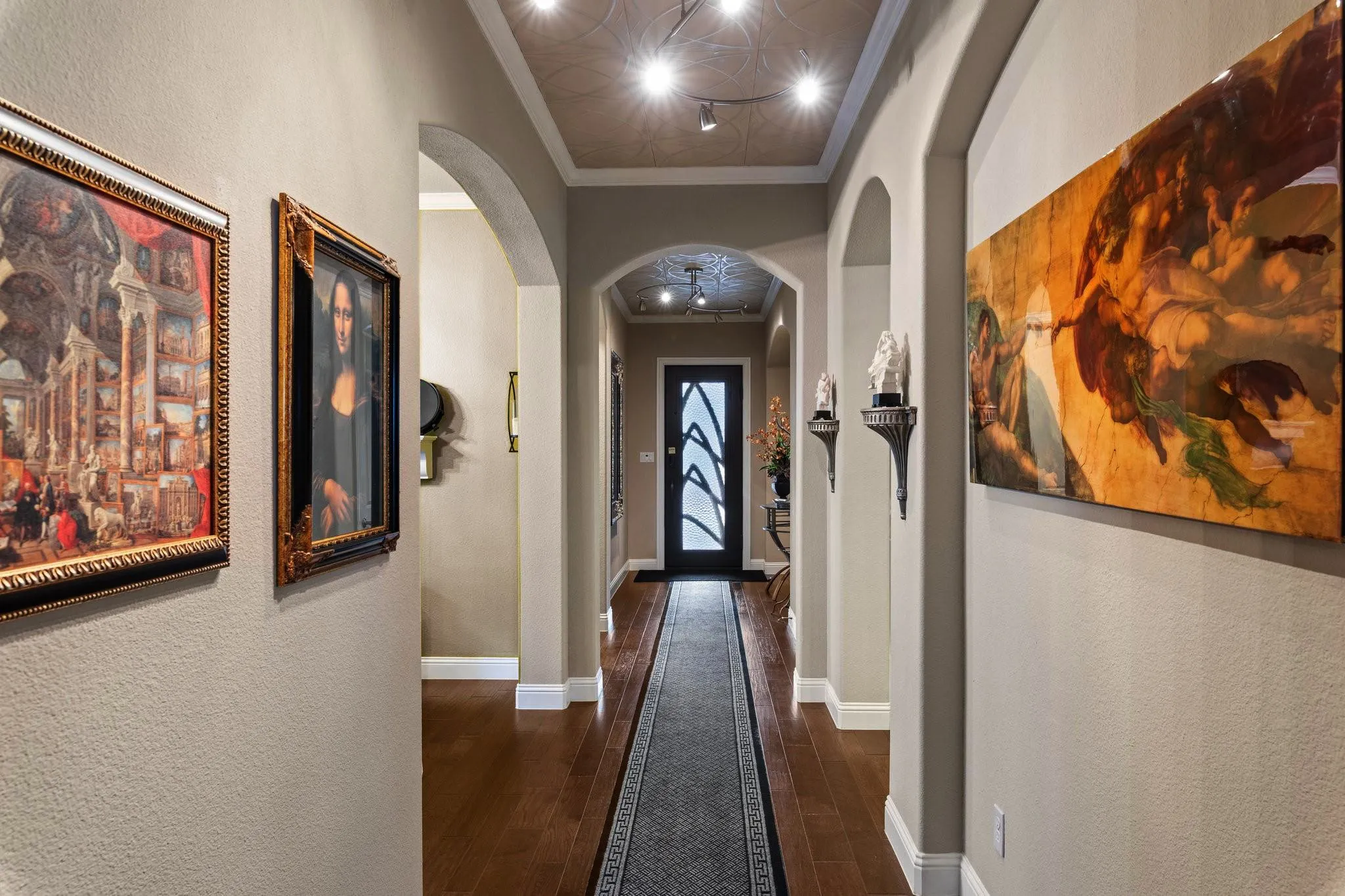 Single Family Residence For Sale in Tarrant County , 4711 Taylor Lane, Grapevine, Texas 76051, 4 Bedroom, 4 Bathroom, 2 Garage spaces, 3,047 Sqft, built in 2014, mls#21289791, Real Estate Agent in Grapevine, Homes For Sale in Tarrant county, Homes For Sale in Grapevine, Realtor in Grapevine Texas, Real Estate Brokerage Independent Realty Texas, Luminita Cordes Realtor