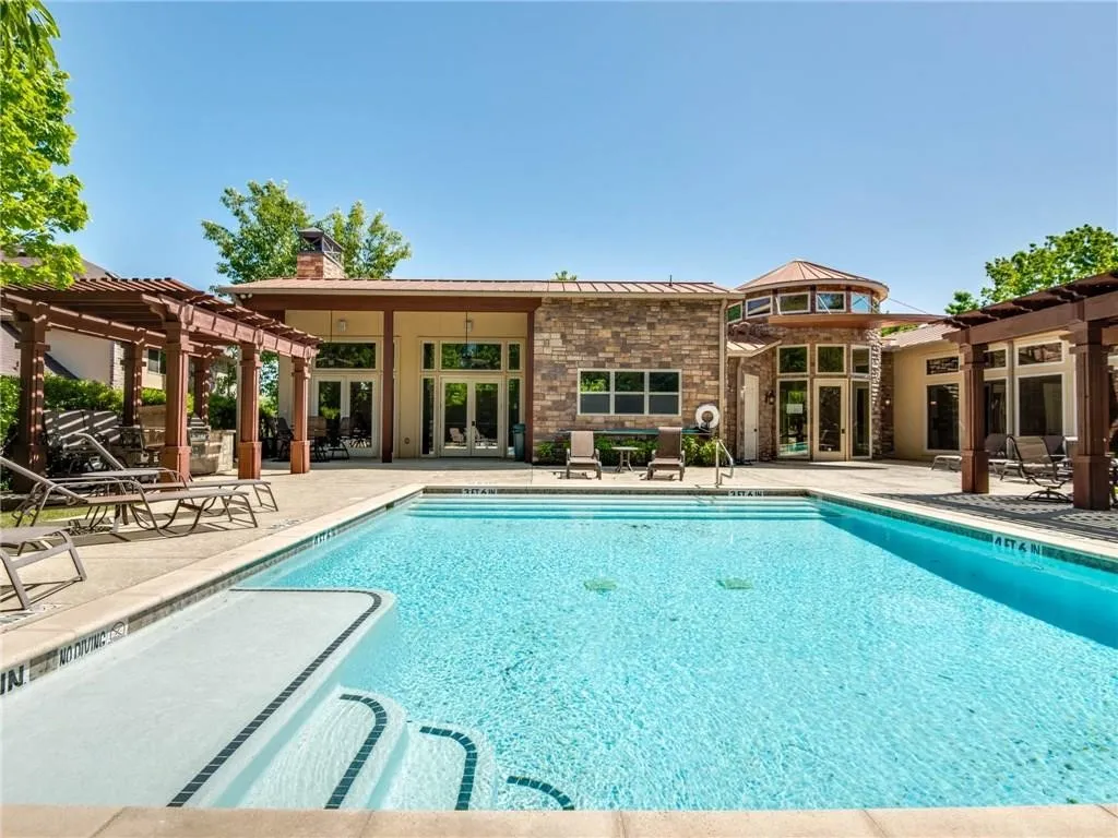 Neighborhood pool