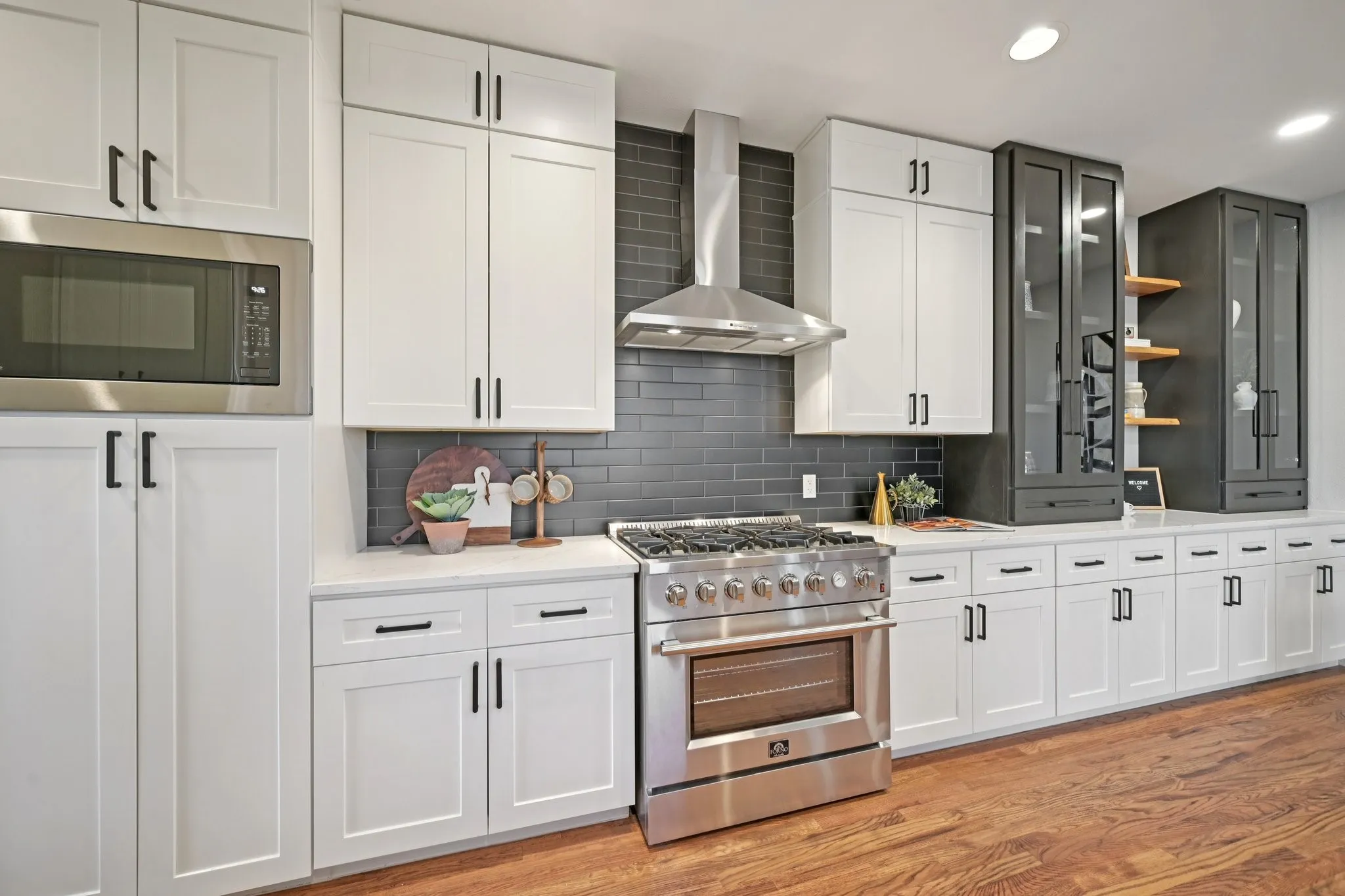 Single Family Residence For Sale in Denton County , 2263 Fawn Mist, Frisco, Texas 75034, 3 Bedrooms, 3 Bathrooms, 2 Garage spaces, 2,809 Sqft, built in 2008, Price $649,000, mls#21302560, Real Estate Agent in Frisco, Homes For Sale in Denton county, Homes For Sale in Frisco, Realtor in Frisco Texas, Real Estate Brokerage Independent Realty Texas, Luminita Cordes Realtor