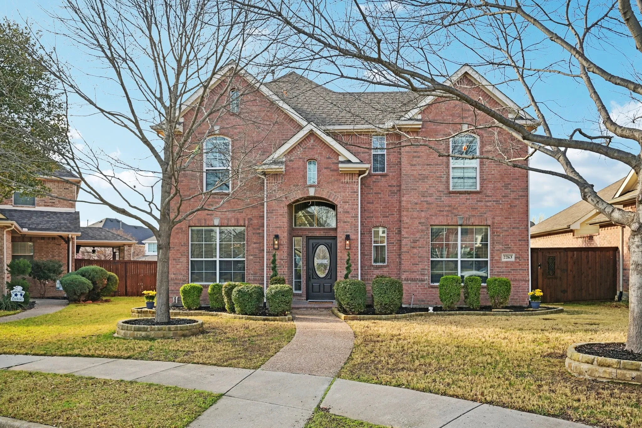 Single Family Residence For Sale in Denton County , 2263 Fawn Mist, Frisco, Texas 75034, 3 Bedrooms, 3 Bathrooms, 2 Garage spaces, 2,809 Sqft, built in 2008, Price $649,000, mls#21302560, Real Estate Agent in Frisco, Homes For Sale in Denton county, Homes For Sale in Frisco, Realtor in Frisco Texas, Real Estate Brokerage Independent Realty Texas, Luminita Cordes Realtor