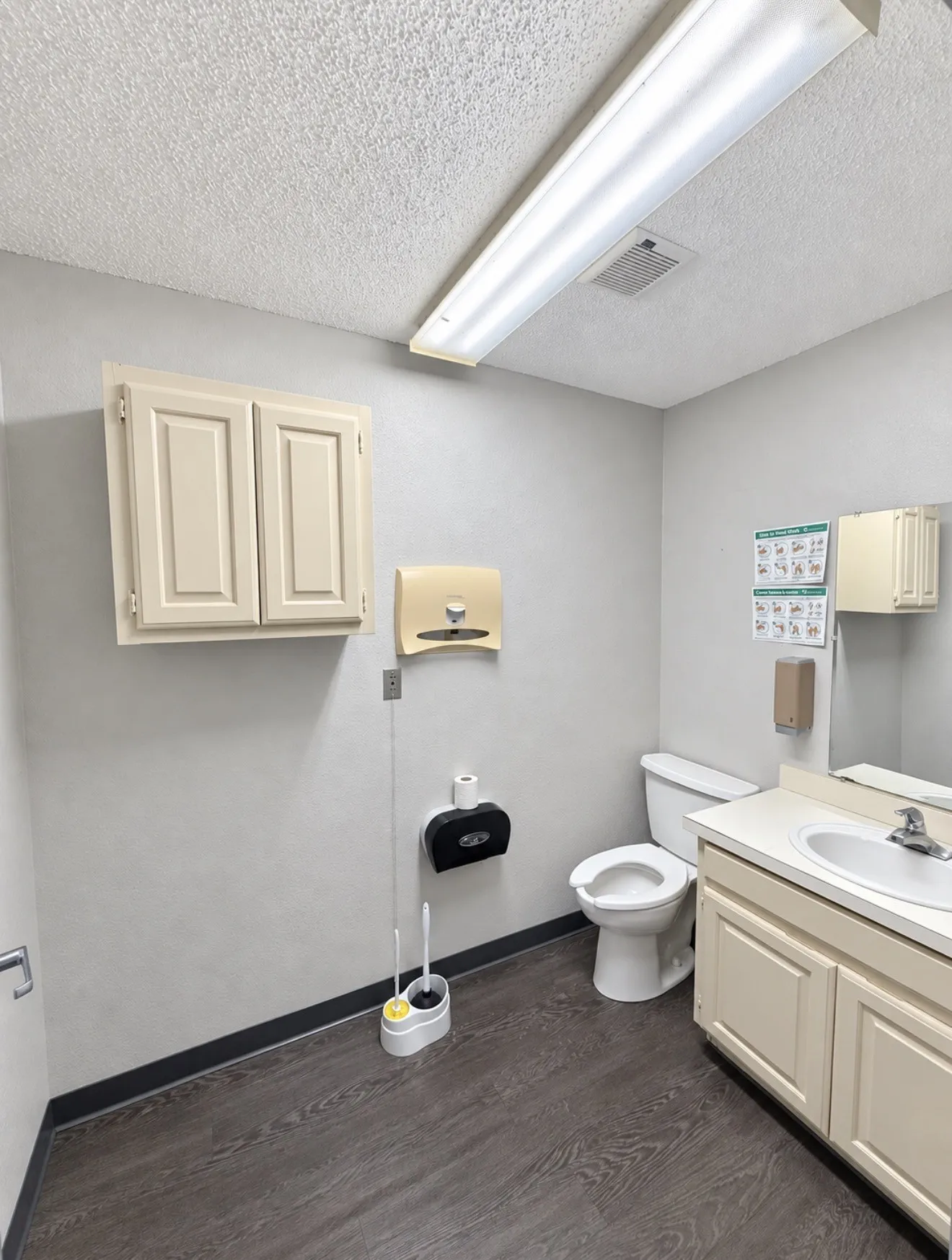 Business For Rent in Dallas County , 112 Hall Road, Seagoville, Texas 75159, 0, 0, Garage spaces, 0 Sqft, built in 1989, mls#21306862, Real Estate Agent in Seagoville, Homes For Rent in Dallas county, Homes For Rent in Seagoville, Realtor in Seagoville Texas, Real Estate Brokerage Independent Realty Texas, Luminita Cordes Realtor