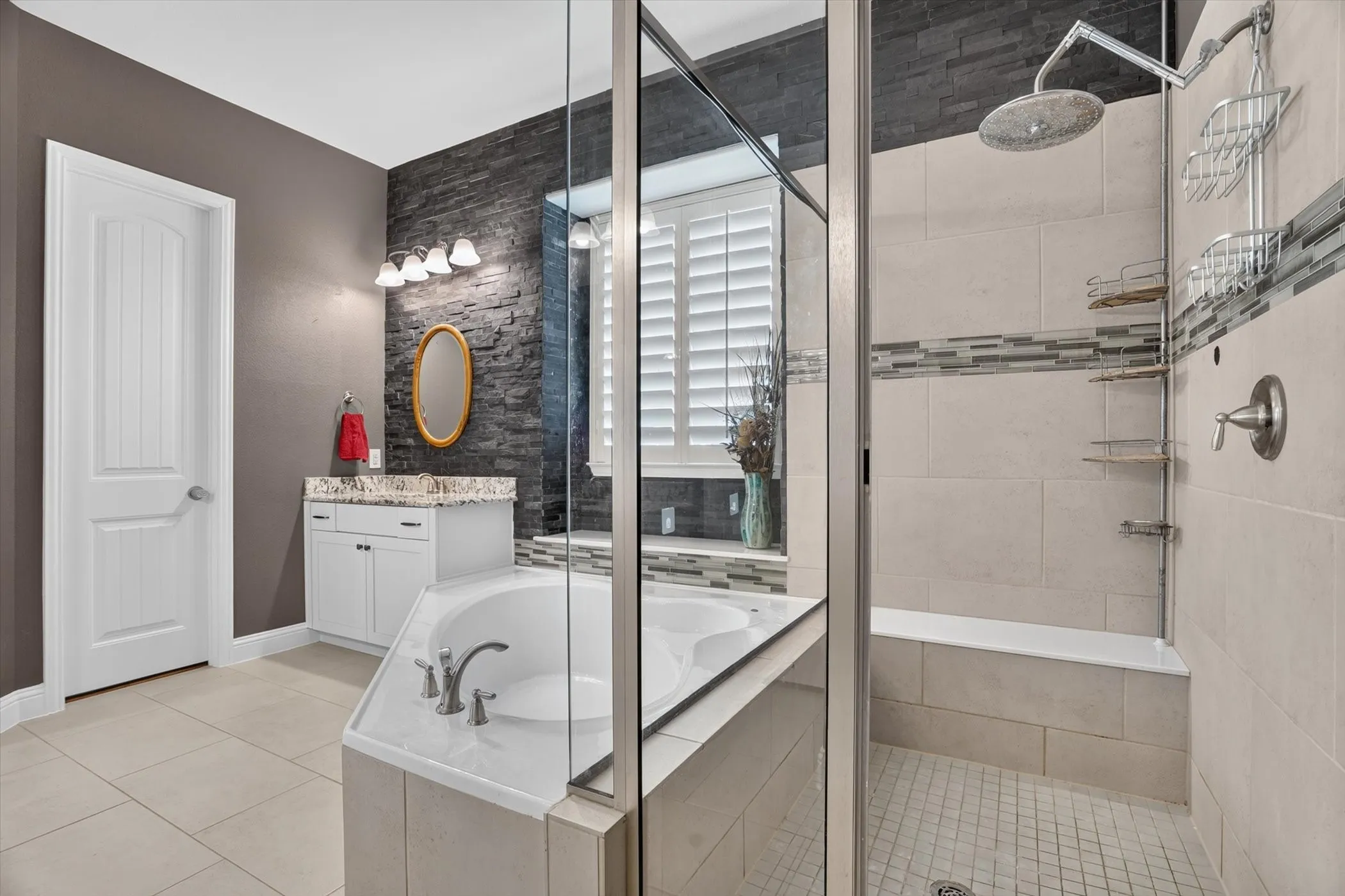 Single Family Residence For Sale in Denton County , 6627 Dolan Falls Dr, Argyle, Texas 76226, 5 Bedroom, 5 Bathroom, 3 Garage spaces, 4,240 Sqft, built in 2016, mls#21306331, Real Estate Agent in Argyle, Homes For Sale in Denton county, Homes For Sale in Argyle, Realtor in Argyle Texas, Real Estate Brokerage Independent Realty Texas, Luminita Cordes Realtor