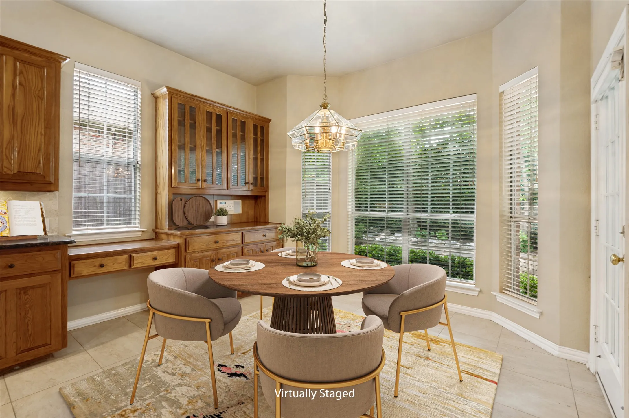 The perfect setting to enjoy everyday dining.
