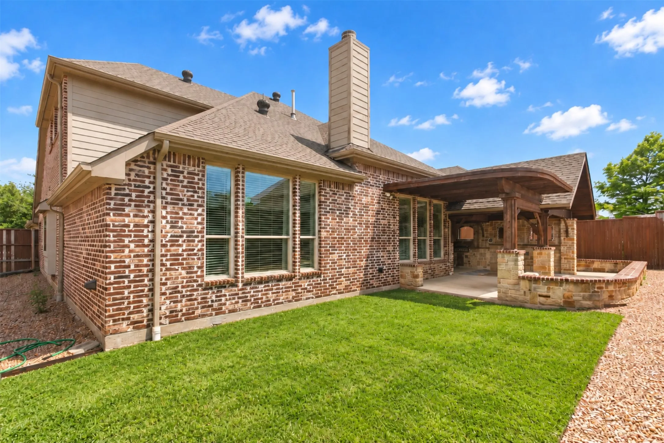Single Family Residence For Sale in Collin County , 14888 Story Lane, Frisco, Texas 75035, 3 Bedroom, 3 Bathroom, 3 Garage spaces, 3,081 Sqft, built in 2010, mls#21297566, Real Estate Agent in Frisco, Homes For Sale in Collin county, Homes For Sale in Frisco, Realtor in Frisco Texas, Real Estate Brokerage Independent Realty Texas, Luminita Cordes Realtor