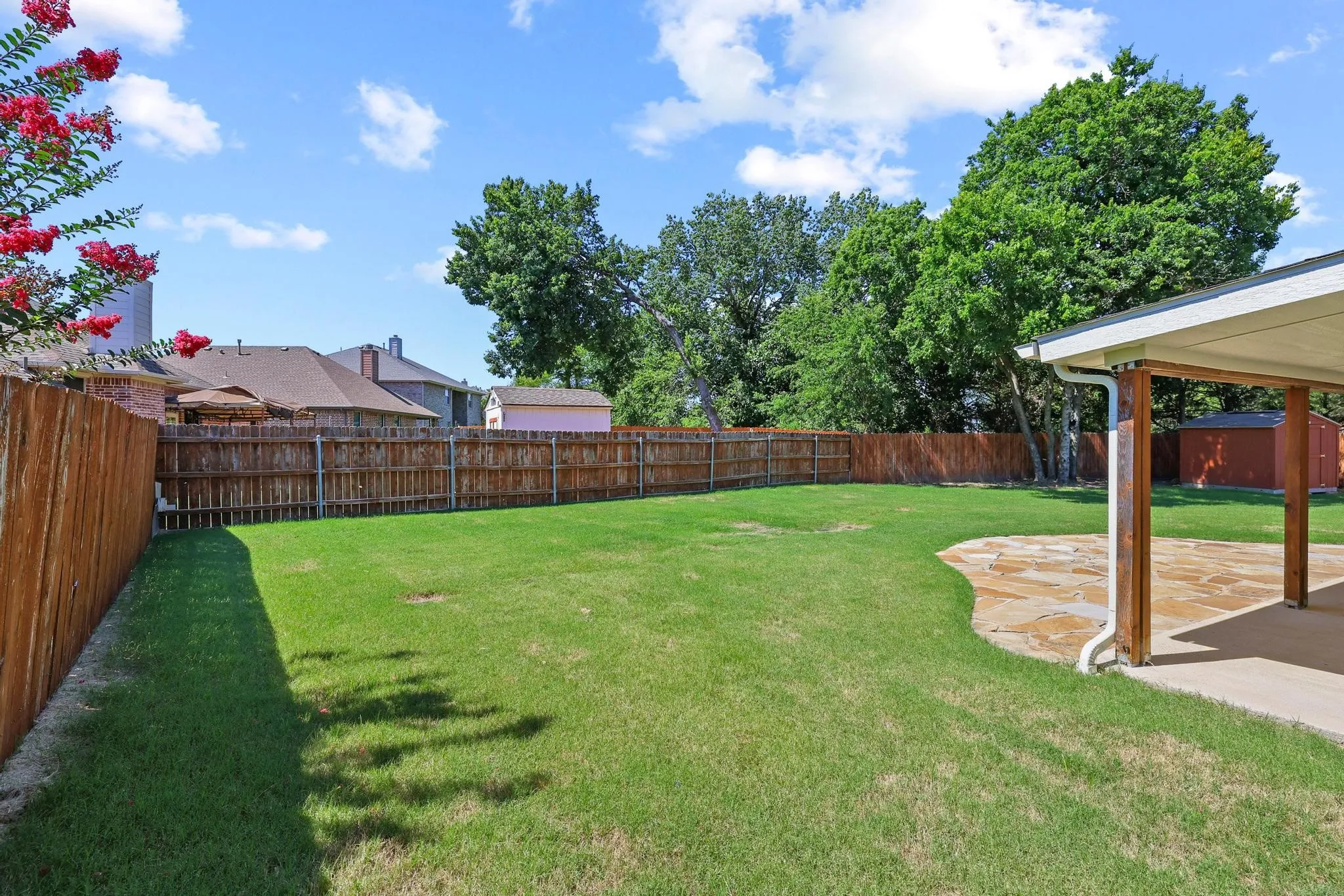 Single Family Residence For Sale in Collin County , 1204 Bayside Drive, Wylie, Texas 75098, 3 Bedroom, 2 Bathroom, 2 Garage spaces, 1,859 Sqft, built in 2002, mls#21288003, Real Estate Agent in Wylie, Homes For Sale in Collin county, Homes For Sale in Wylie, Realtor in Wylie Texas, Real Estate Brokerage Independent Realty Texas, Luminita Cordes Realtor