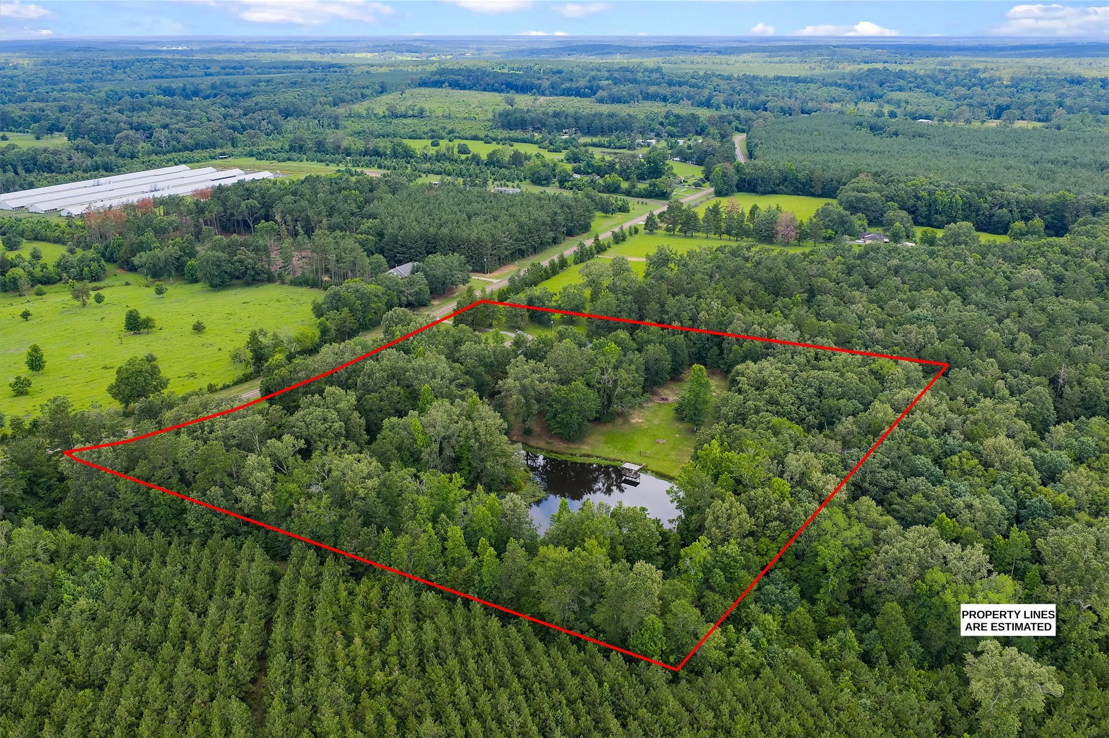 Farm For Sale in Shelby County , 4358 Fm 947, Timpson, Texas 75975, 2 Bedroom, 2 Bathroom, 2 Garage spaces, 1,778 Sqft, built in 1979, mls#21300239, Real Estate Agent in Timpson, Homes For Sale in Shelby county, Homes For Sale in Timpson, Realtor in Timpson Texas, Real Estate Brokerage Independent Realty Texas, Luminita Cordes Realtor